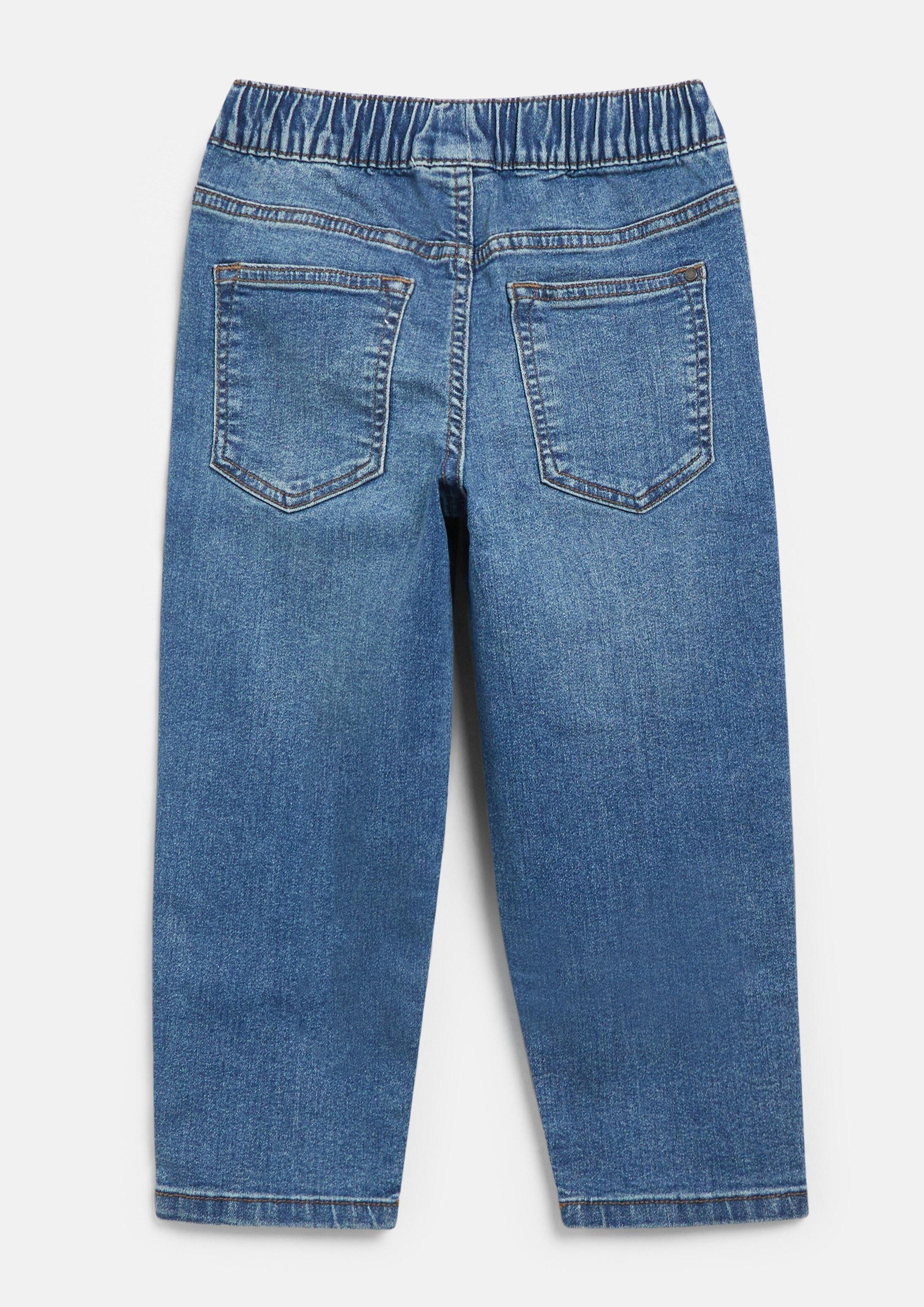 s.Oliver Regular-fit-Jeans Jeans-Hose TONI Jeans Toni / Relaxed Fit / Mid Rise /Tapered Leg / Elastikbund – Bild 2 von 4