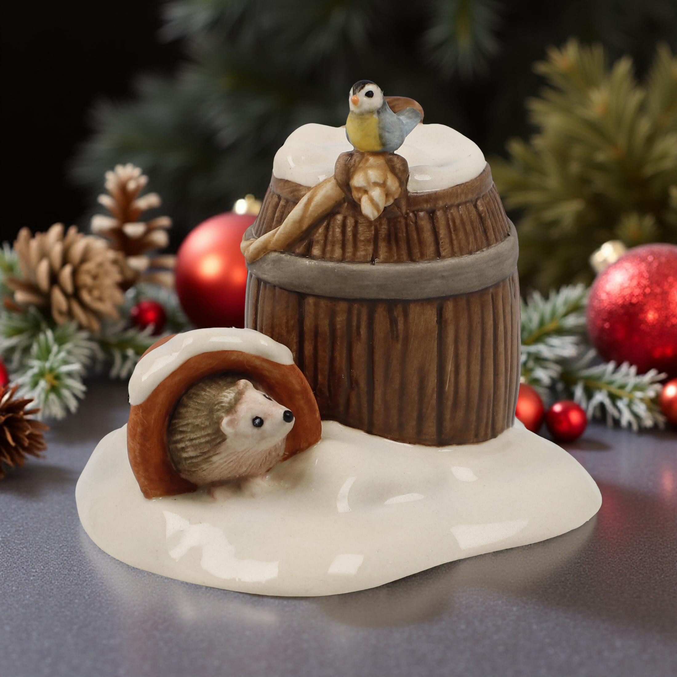 Goebel Weihnachtsfigur Figur Kleines Versteck 5.5 cm, Farbe: bunt