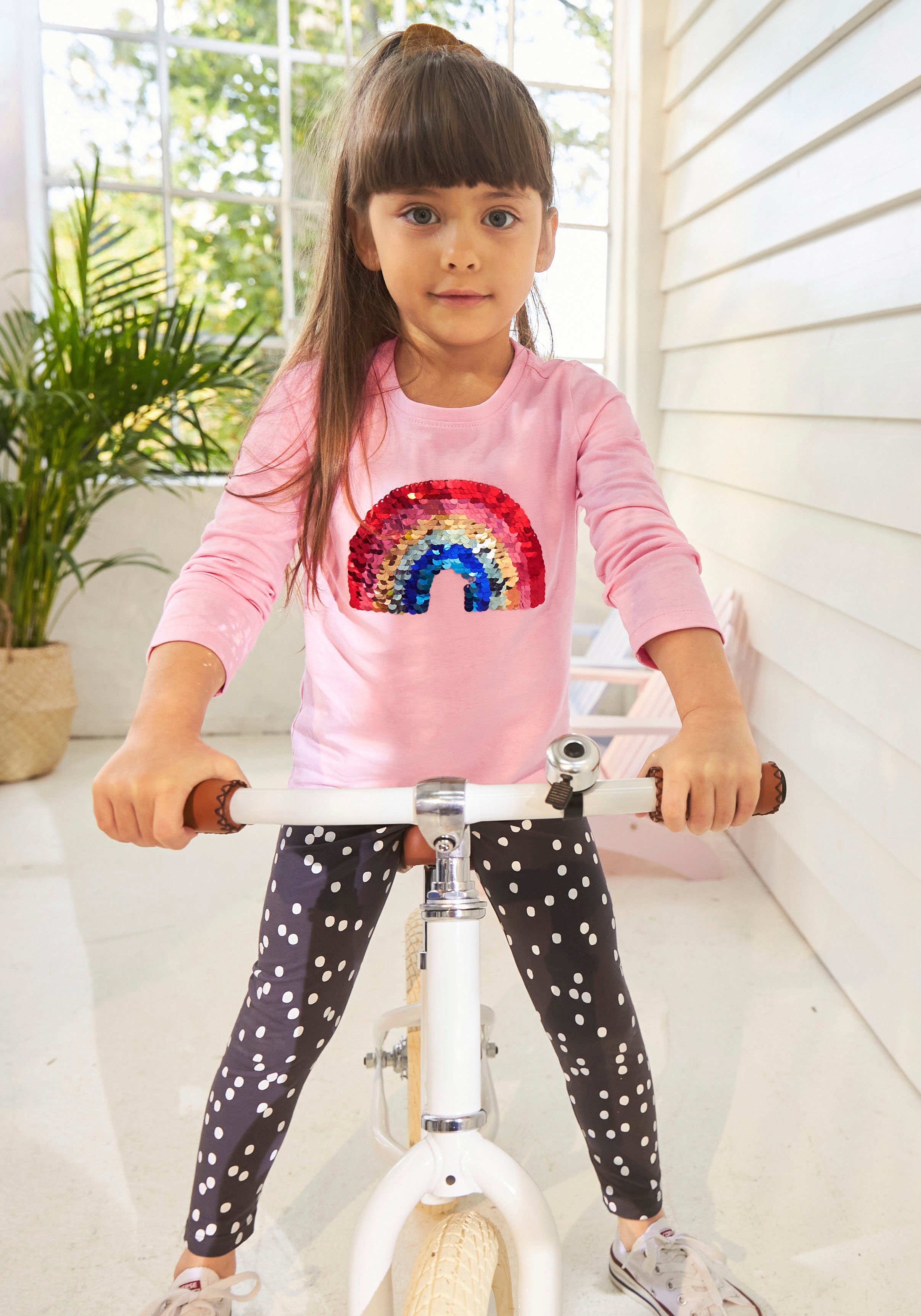 KIDSWORLD Leggings 2er Pack Leggings für kleine Mädchen (Packung, 2-tlg., 2) mit Pferde-Allover