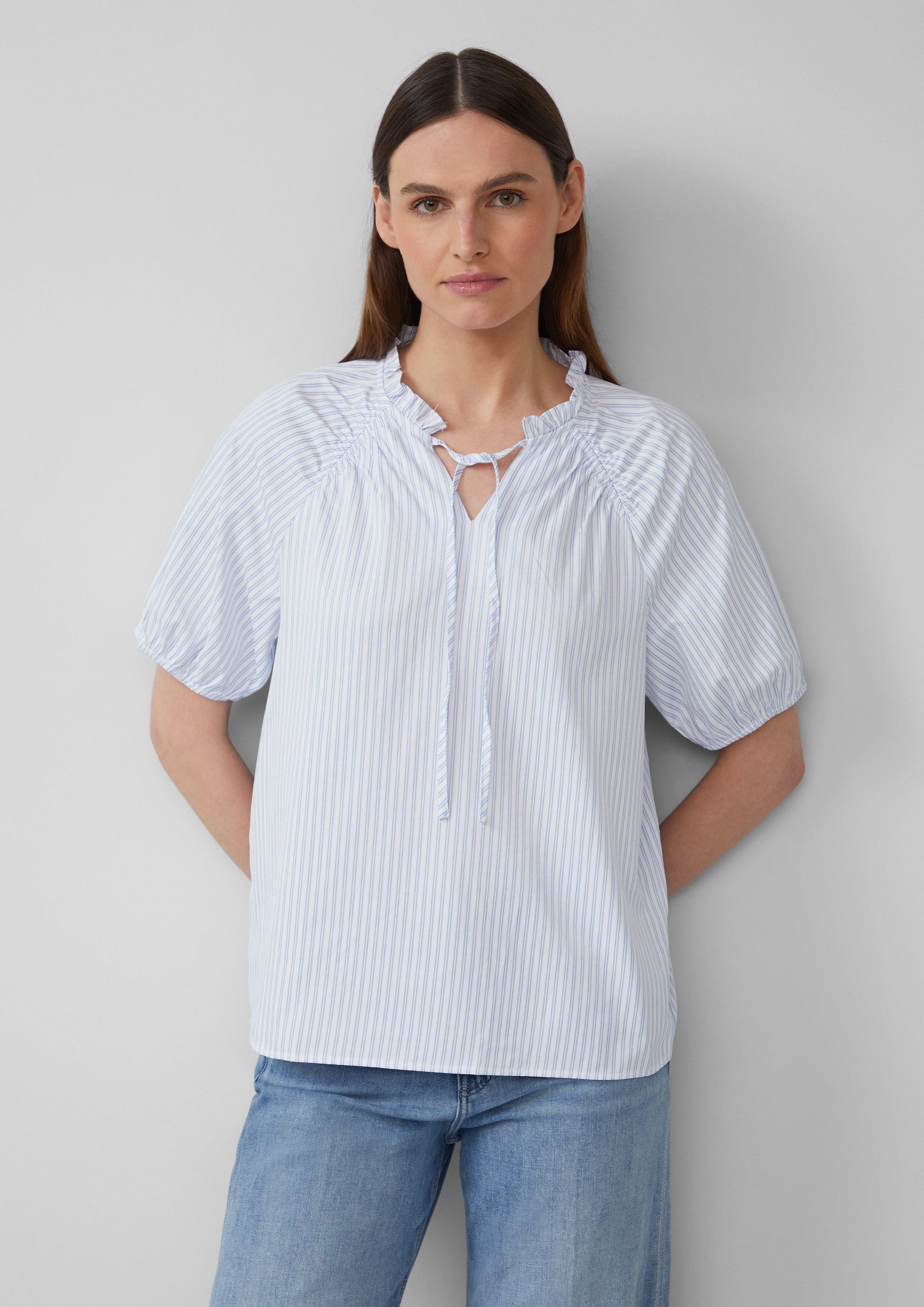 Kurzarmbluse Bluse im Relaxed Fit mit Rüschenkragen