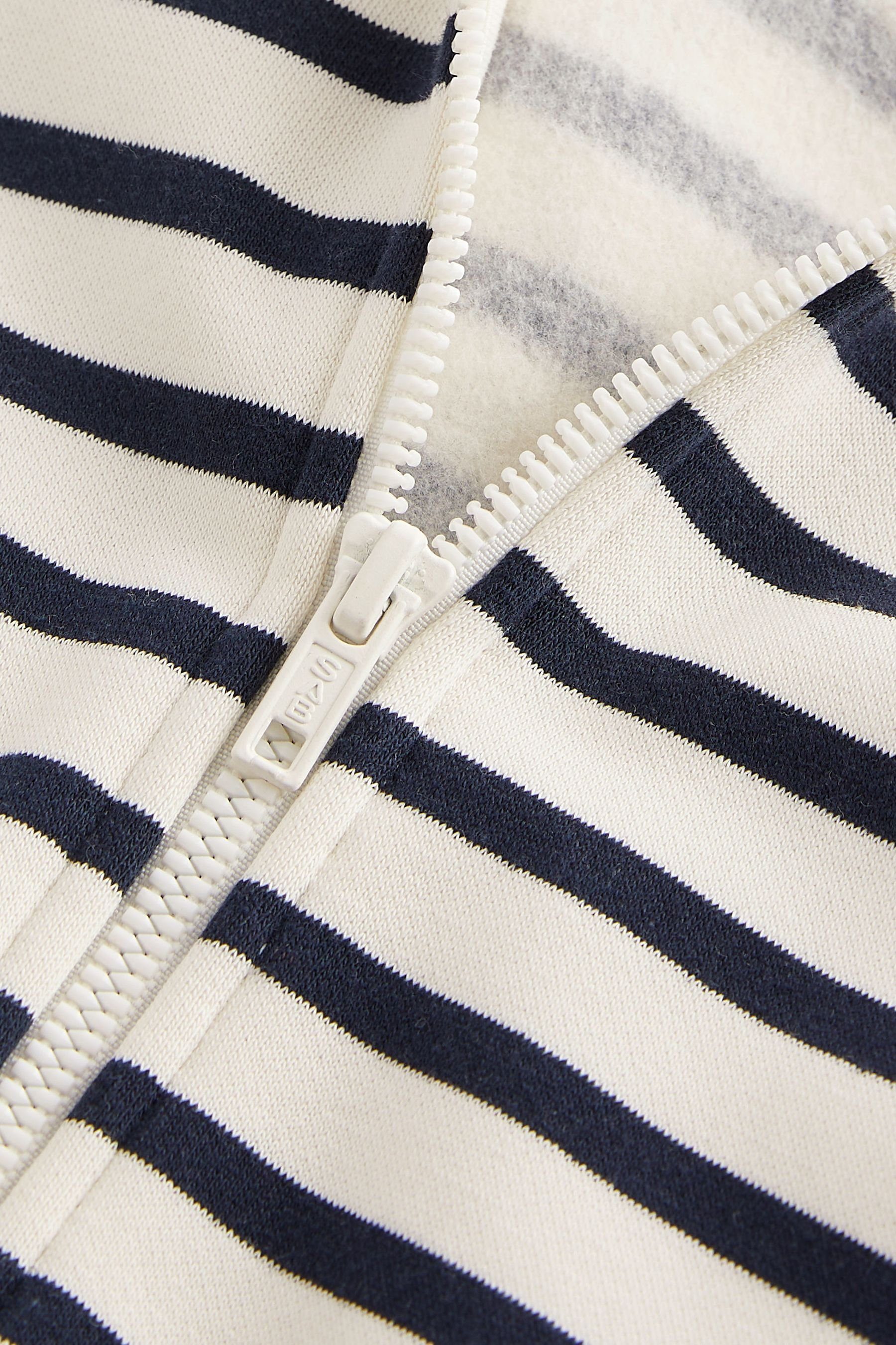 Next Kapuzensweatjacke Kapuzenjacke (1-tlg)