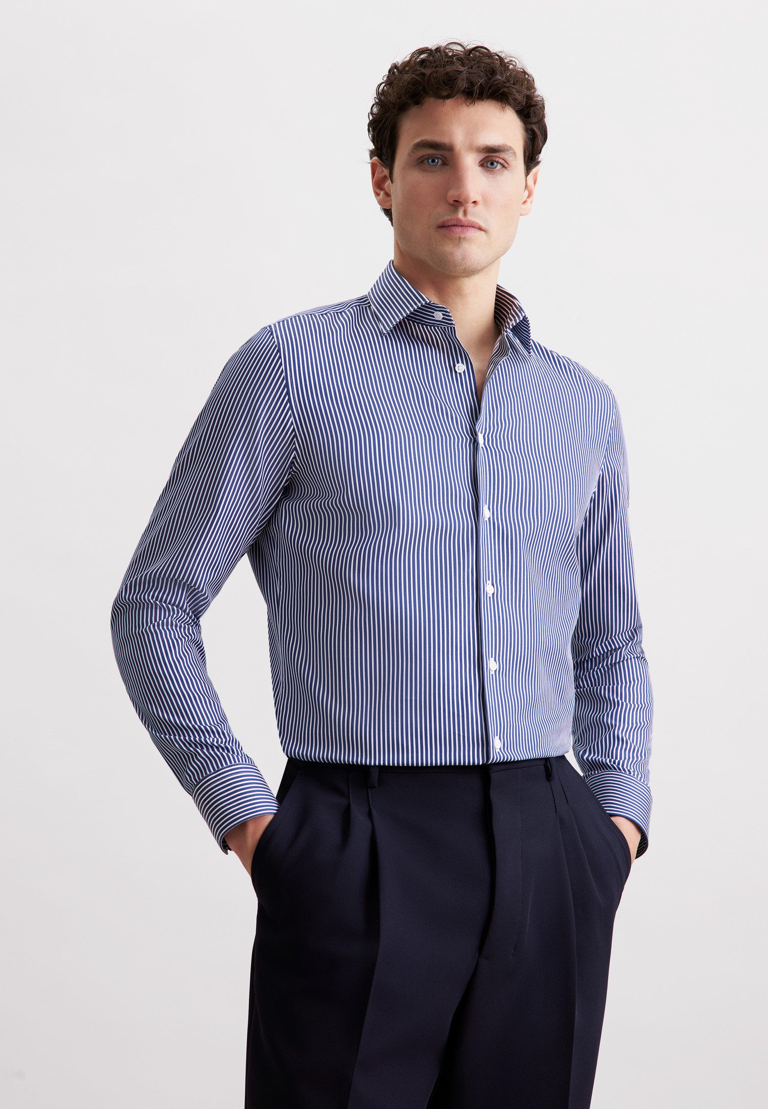 Businesshemd Schwarze Rose
