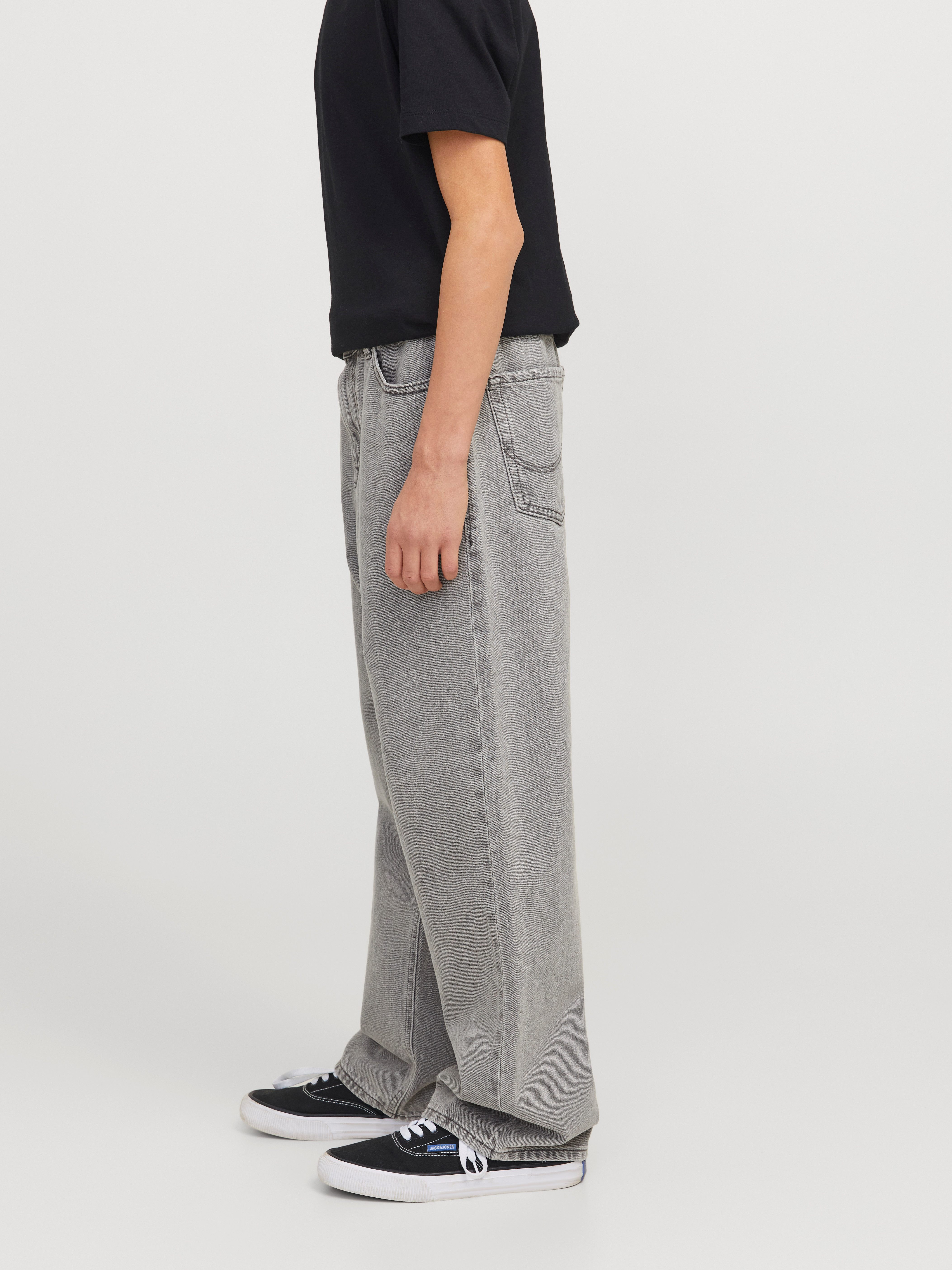 Jack & Jones Junior Relax-fit-Jeans JJIALEX überzeugt durch Komfort und hohe Taille unifarben, modisch, relaxed fit, Denim