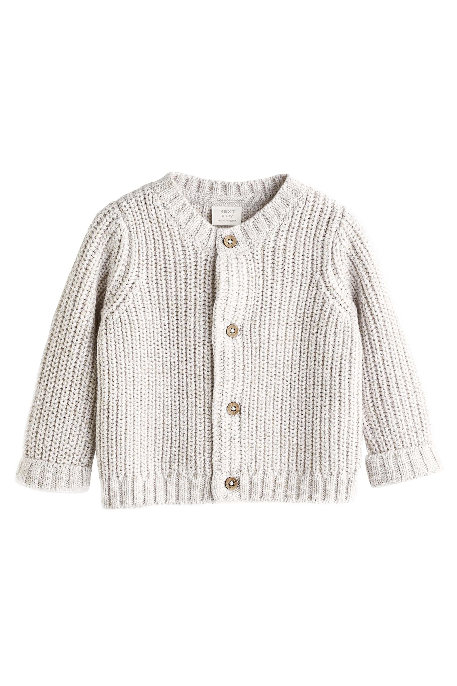 Strickjacke Grobgestrickte Baby-Strickjacke mit Strickerei