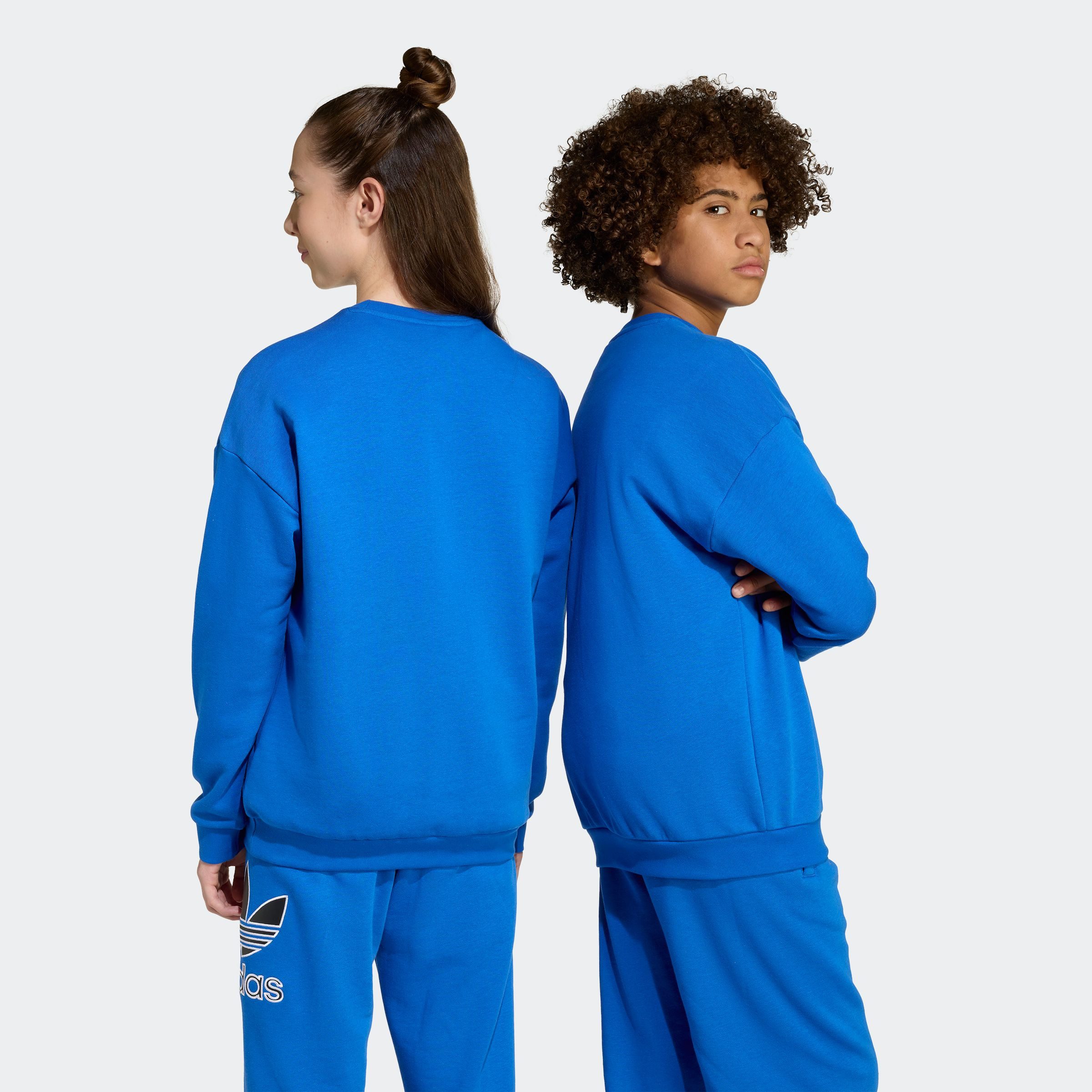 adidas Originals Sweatshirt TREFOIL KIDS sportlicher Stil, lockerer Schnitt, aus Baumwollmischung