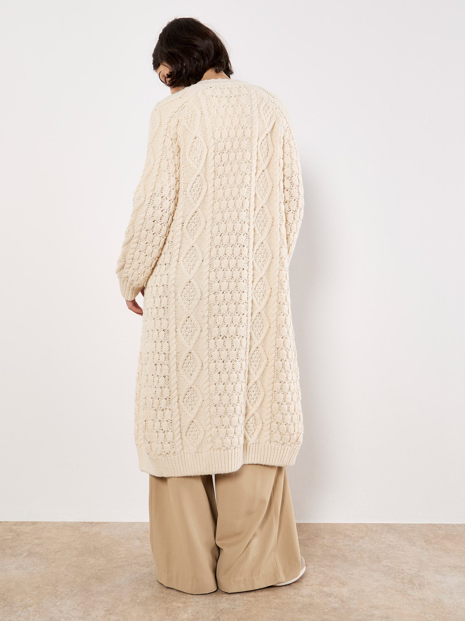 Apricot Cardigan Midi-Strickjacke (1-tlg) mit Zopfmuster