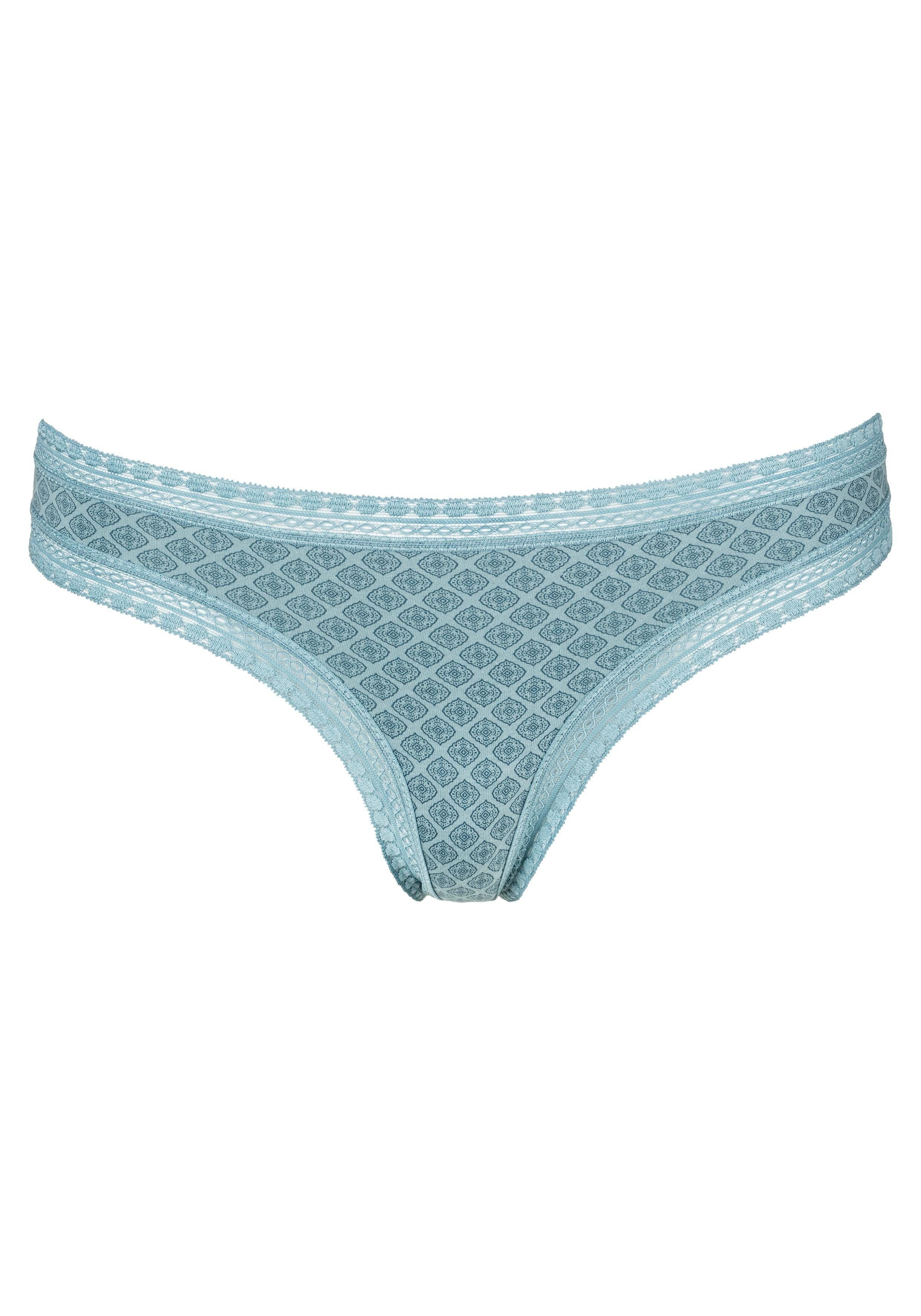 LASCANA String (3er-Pack) aus elastischer Baumwolle mit weicher Spitze