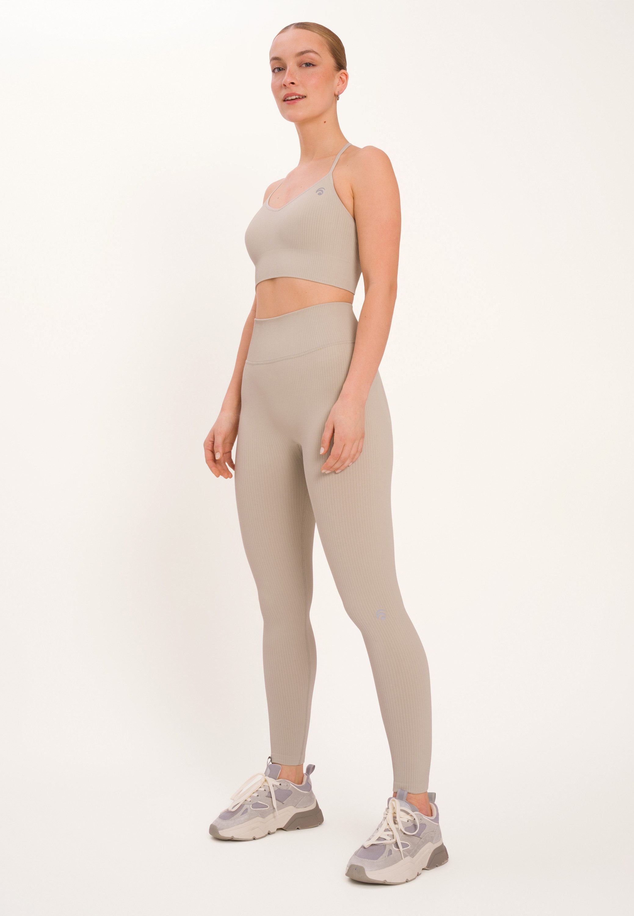 OCEANSAPART Sport-BH Maya (1-tlg) mit herausnehmbaren Cups