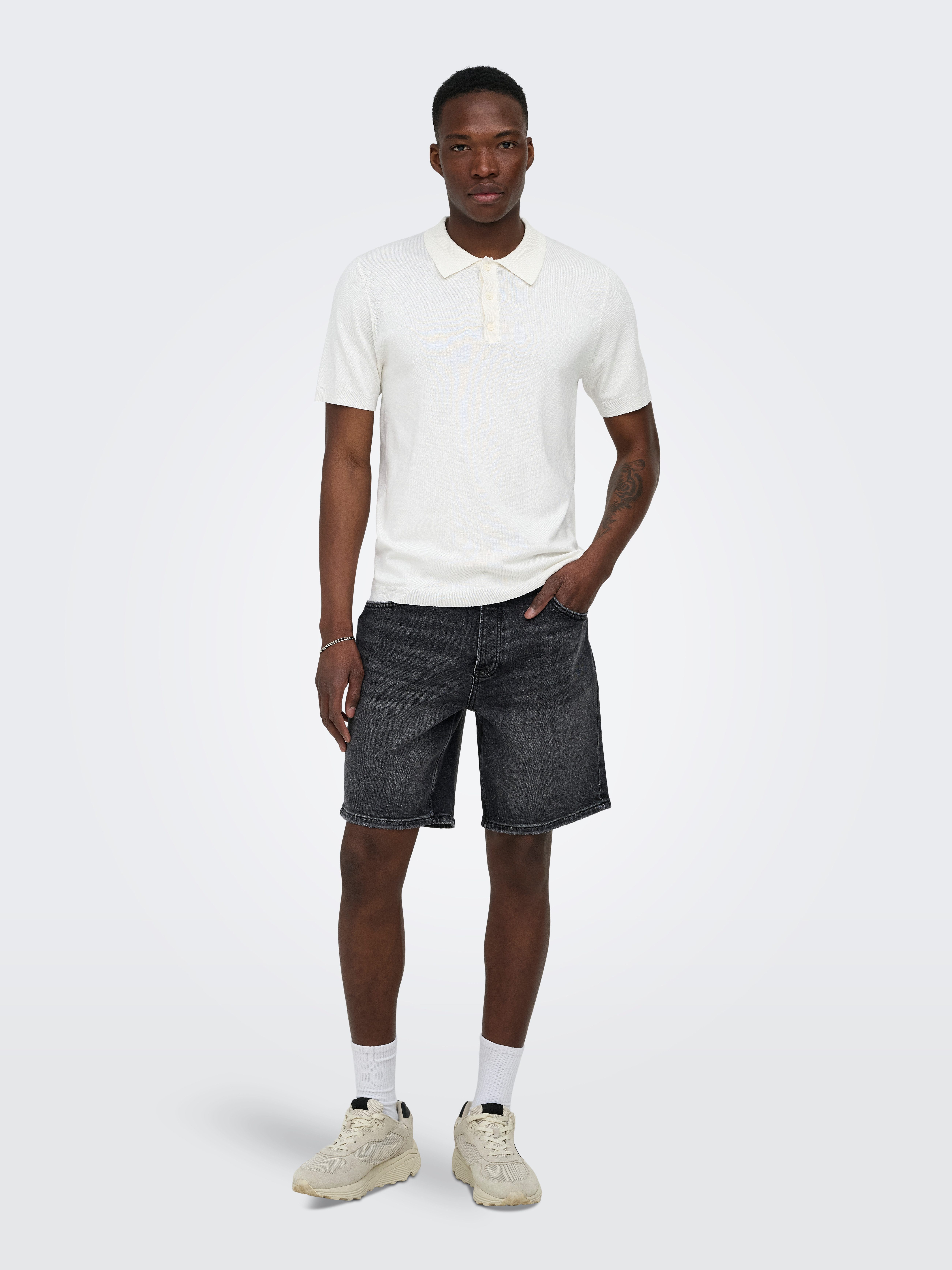 ONLY & SONS Jeansshorts ONSEDGE PERF WB 6968 DOT DNM SHORTS NOOS Baumwollmischung, straight fit – Bild 4 von 5