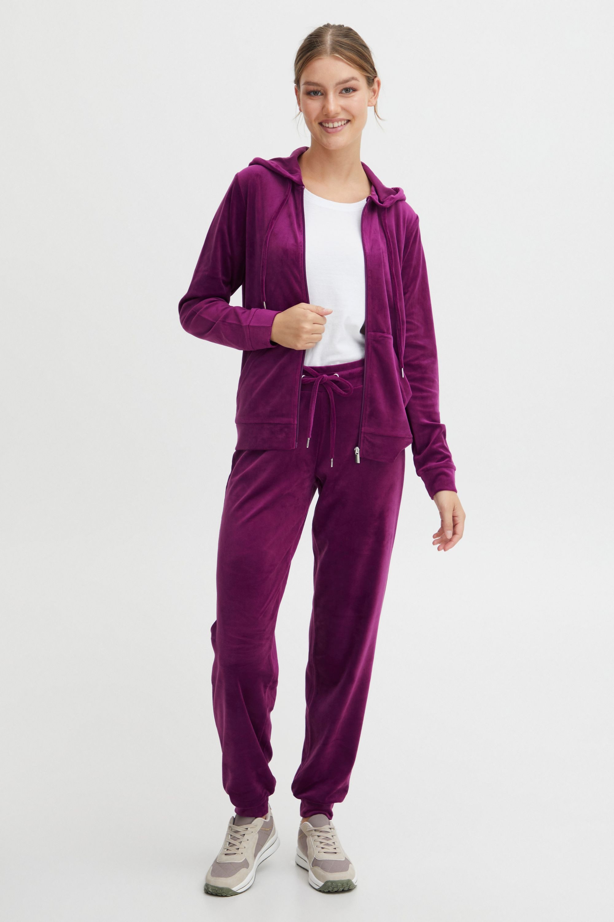 OXMO Jogginganzug OXMitta günstig online kaufen