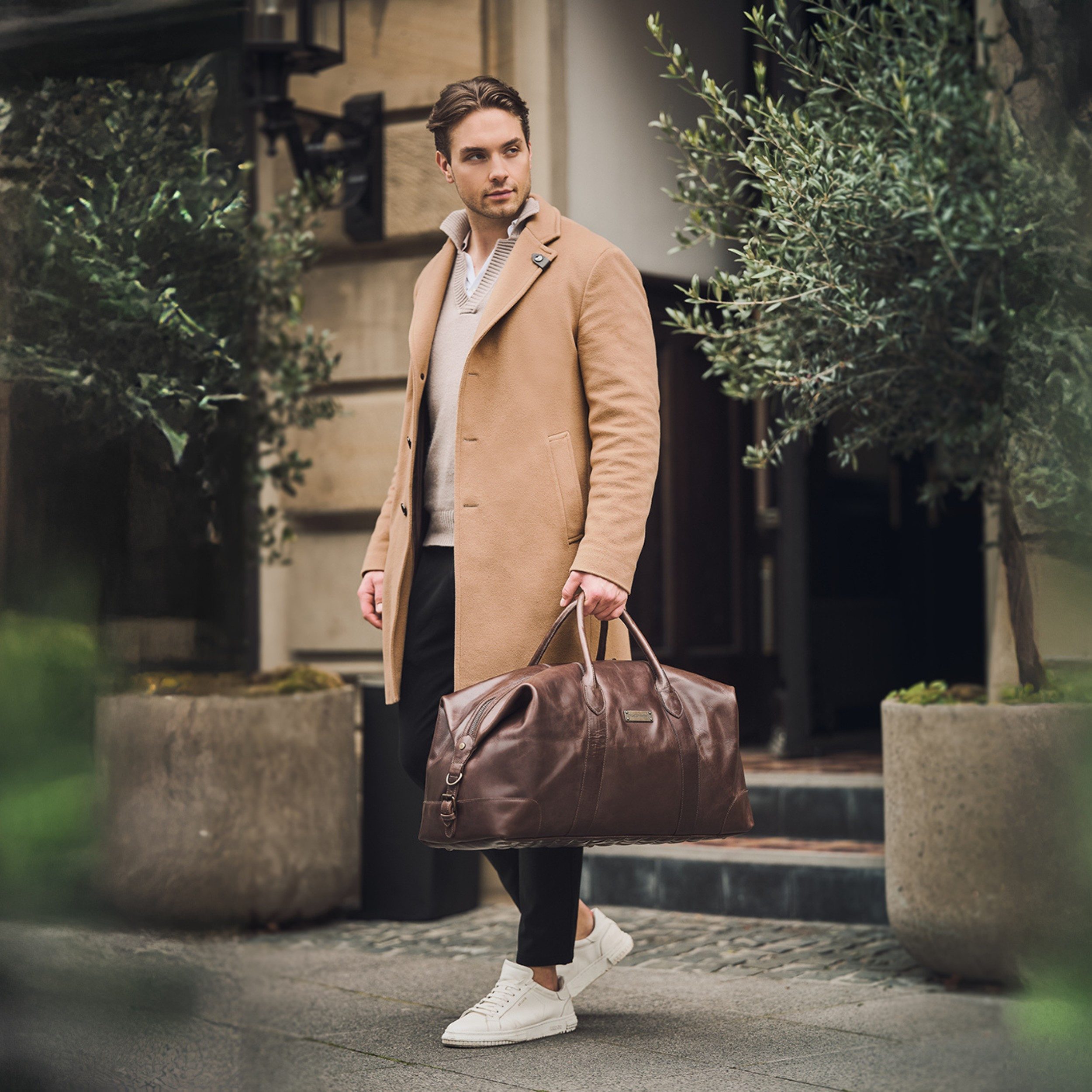 DRAKENSBERG Reisetasche Weekender »David« (60) Kaffee-Braun, aus vollnarbigem Premium Leder für Herren und Damen im Vintage-Design