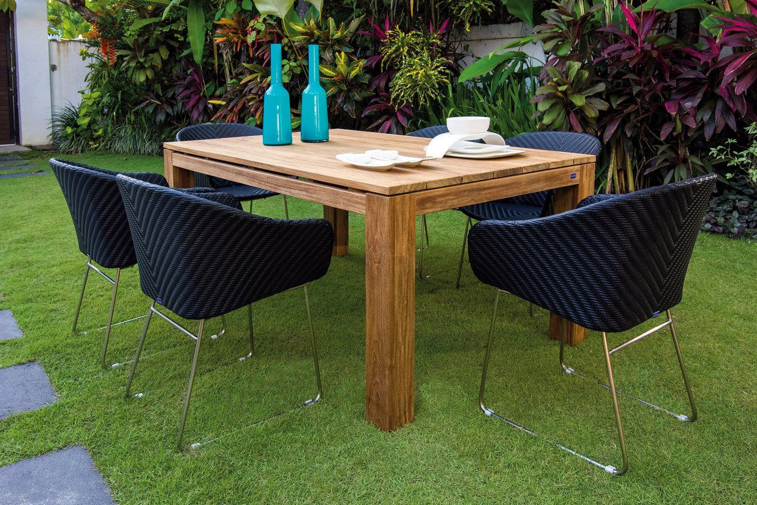 Garland Gartenstuhl Monza (1 St), Premium Gartensessel Outdoor mit Armlehne Poly Rattan Metall Schwarz