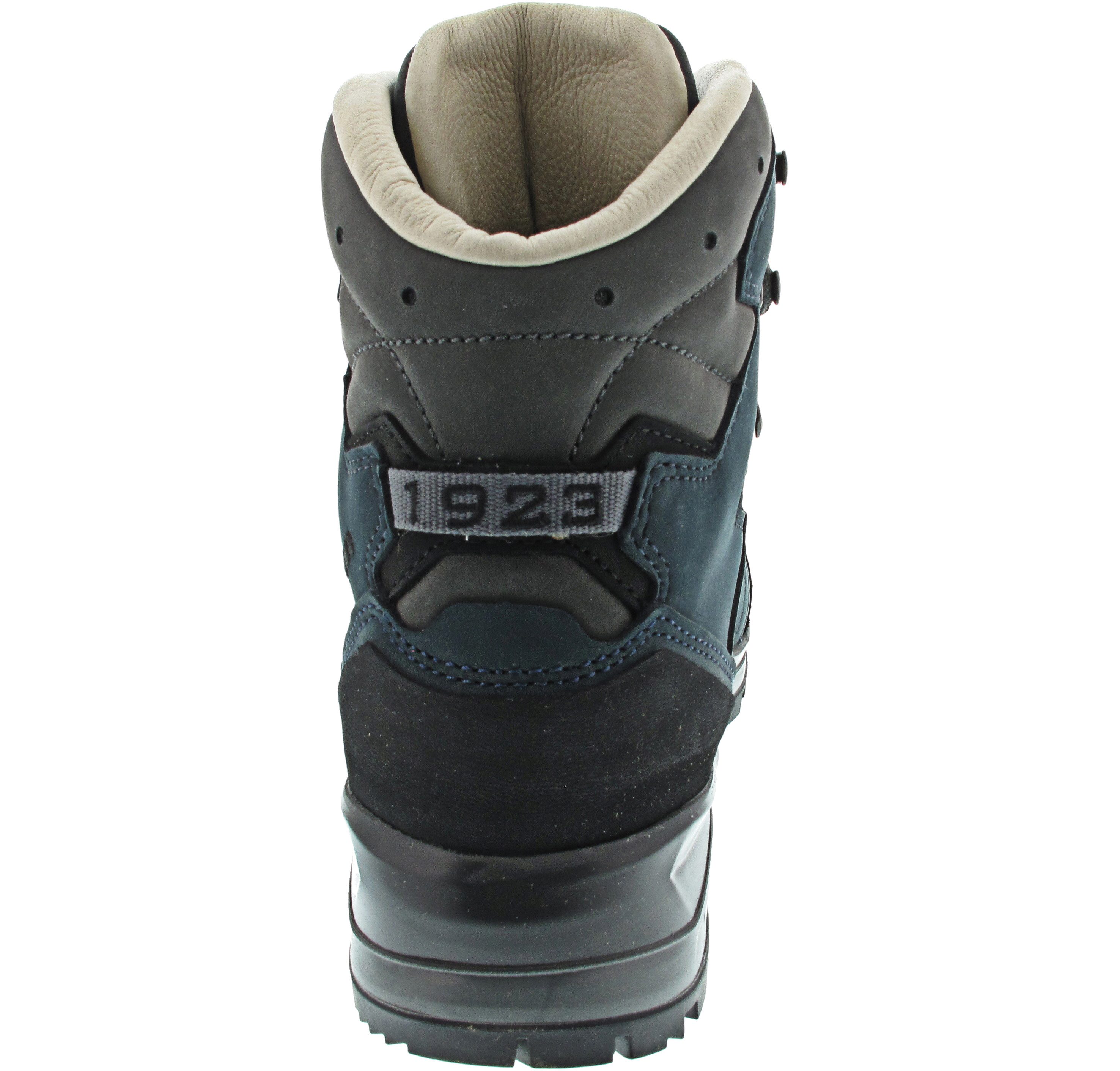 Lowa Wanderstiefel