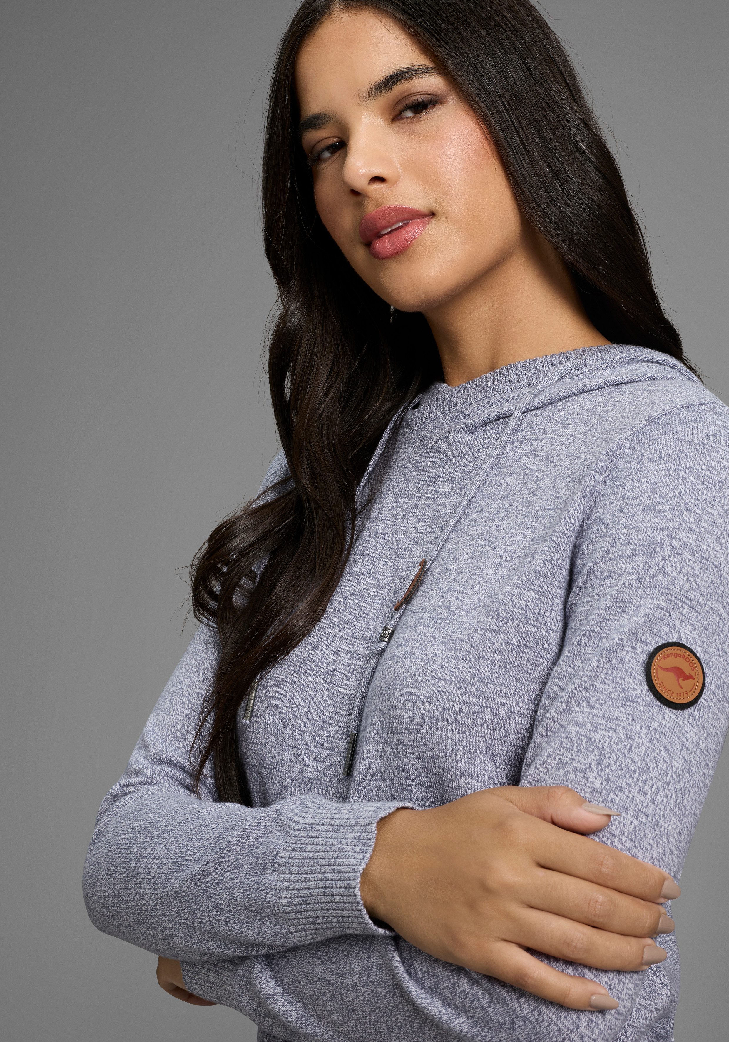 KangaROOS Longpullover mit Kapuze und Schlitzen am Saum