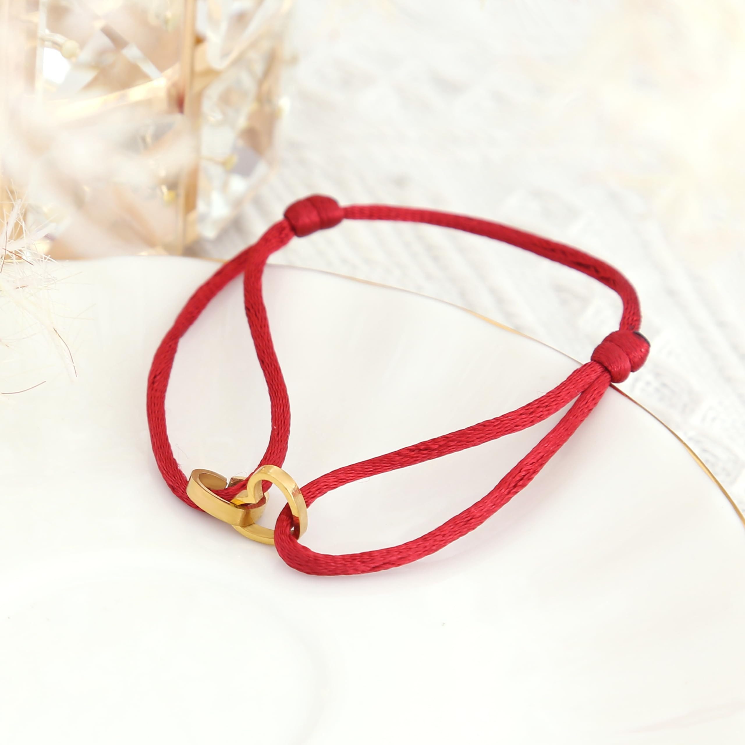 Made by Nami Armband Herz Armband Damen Schwarz aus Edelstahl, Wasserfester Schmuck Größenverstellbar Freundschaftsarmbänder