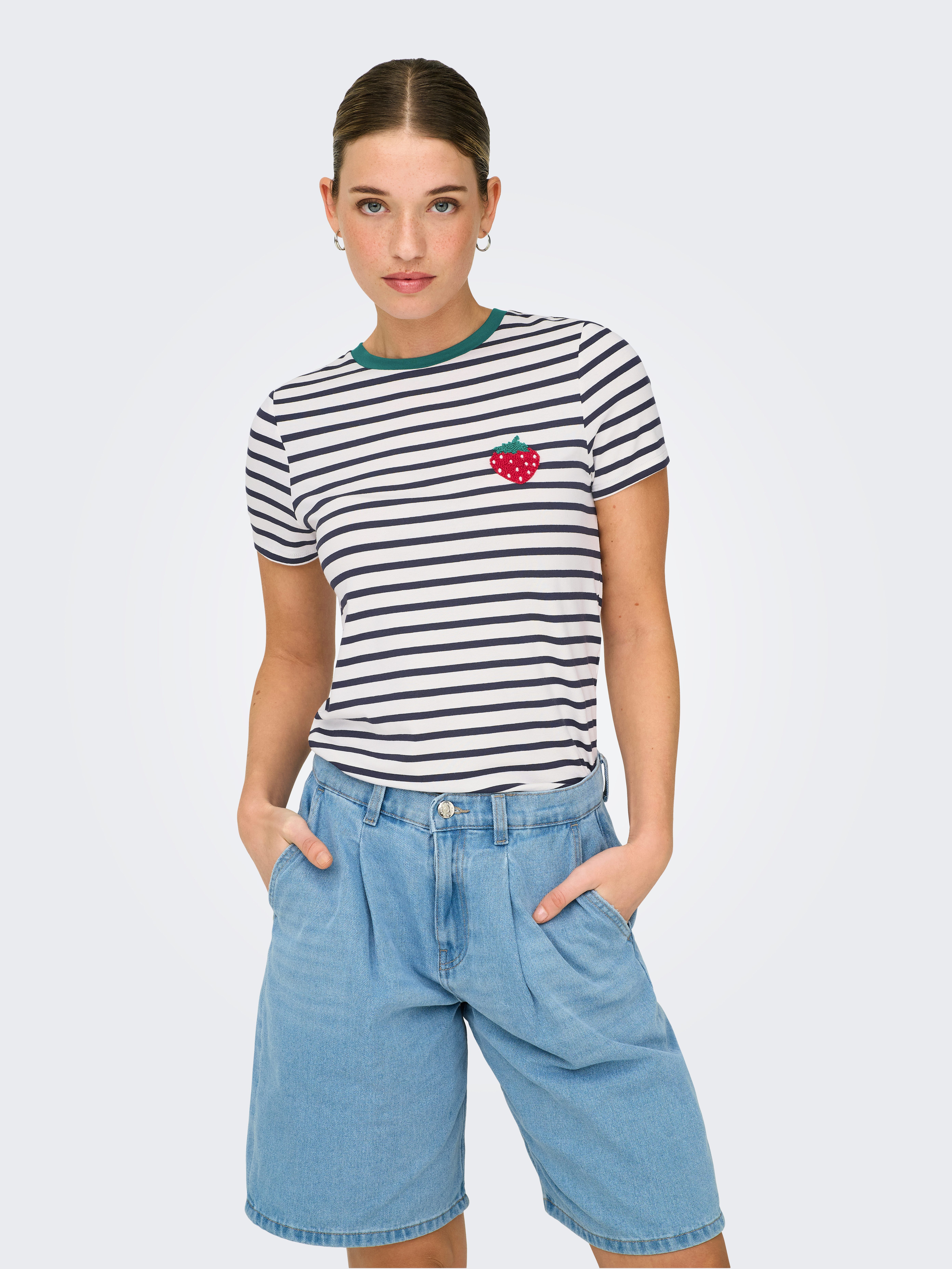 ONLY Kurzarmshirt ONLHEART LIFE S/S TEE JRS NOOS