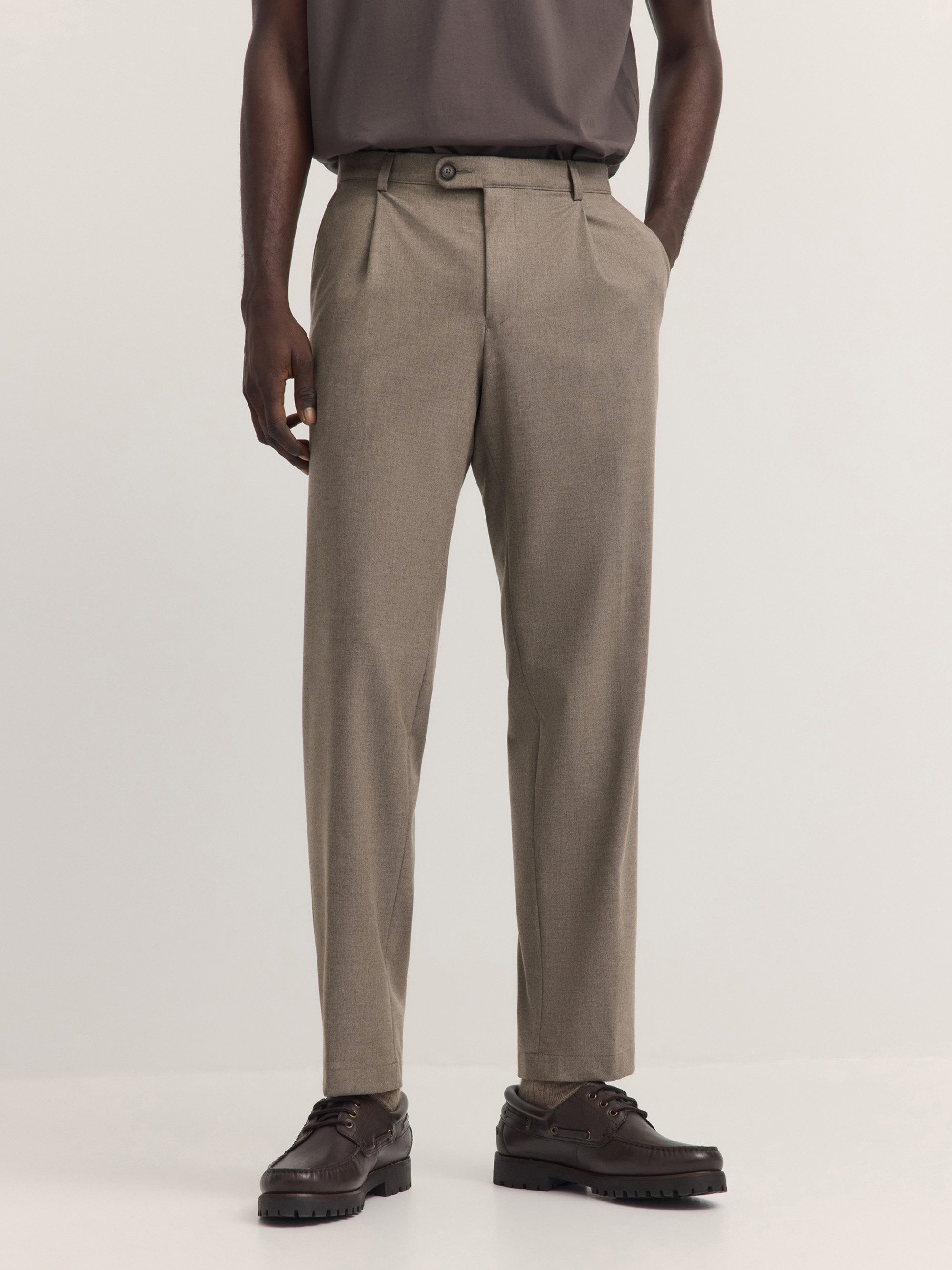 bugatti Bundfaltenhose Soft superior touch Elio Relaxed Fit Flanelloptik