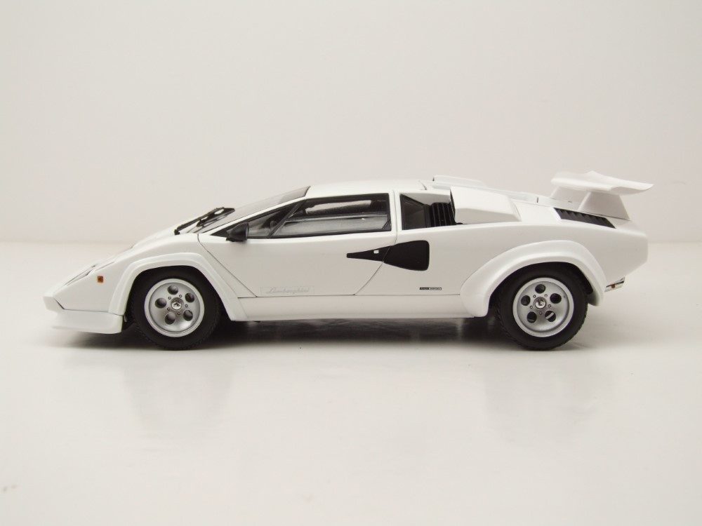 Kyosho Modellauto Lamborghini Countach LP 400 S weiß, Maßstab 1:18