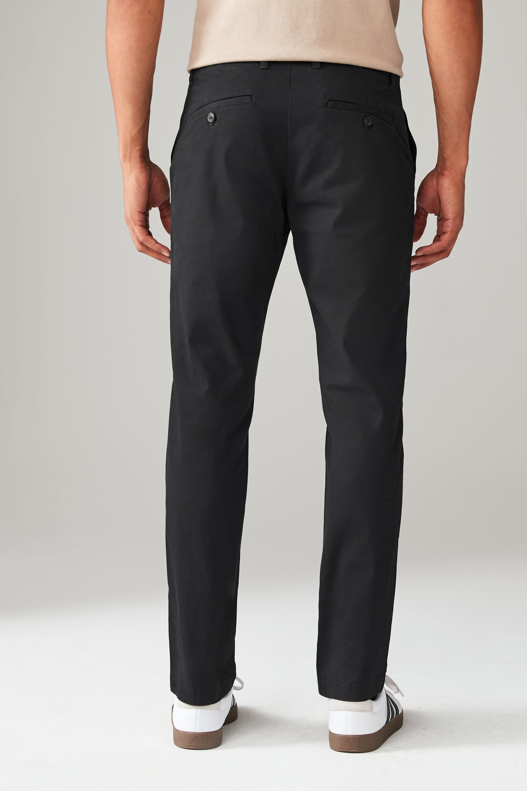 Next Chinohose Weiche Slim Fit Stretch-Chinohose günstig online kaufen