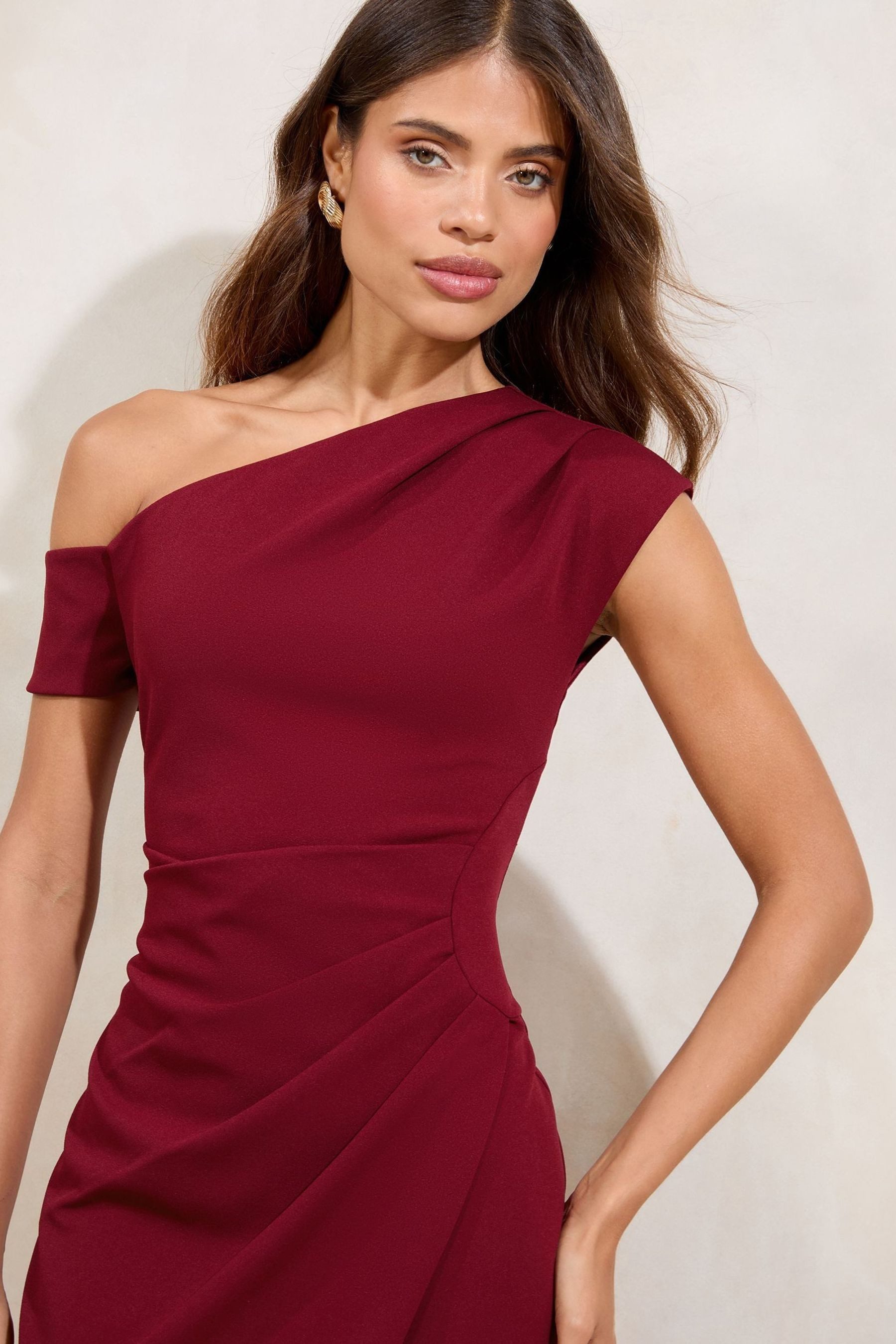 LIPSY Midikleid Lipsy Midikleid mit geraffter Taille, Regular (1-tlg)