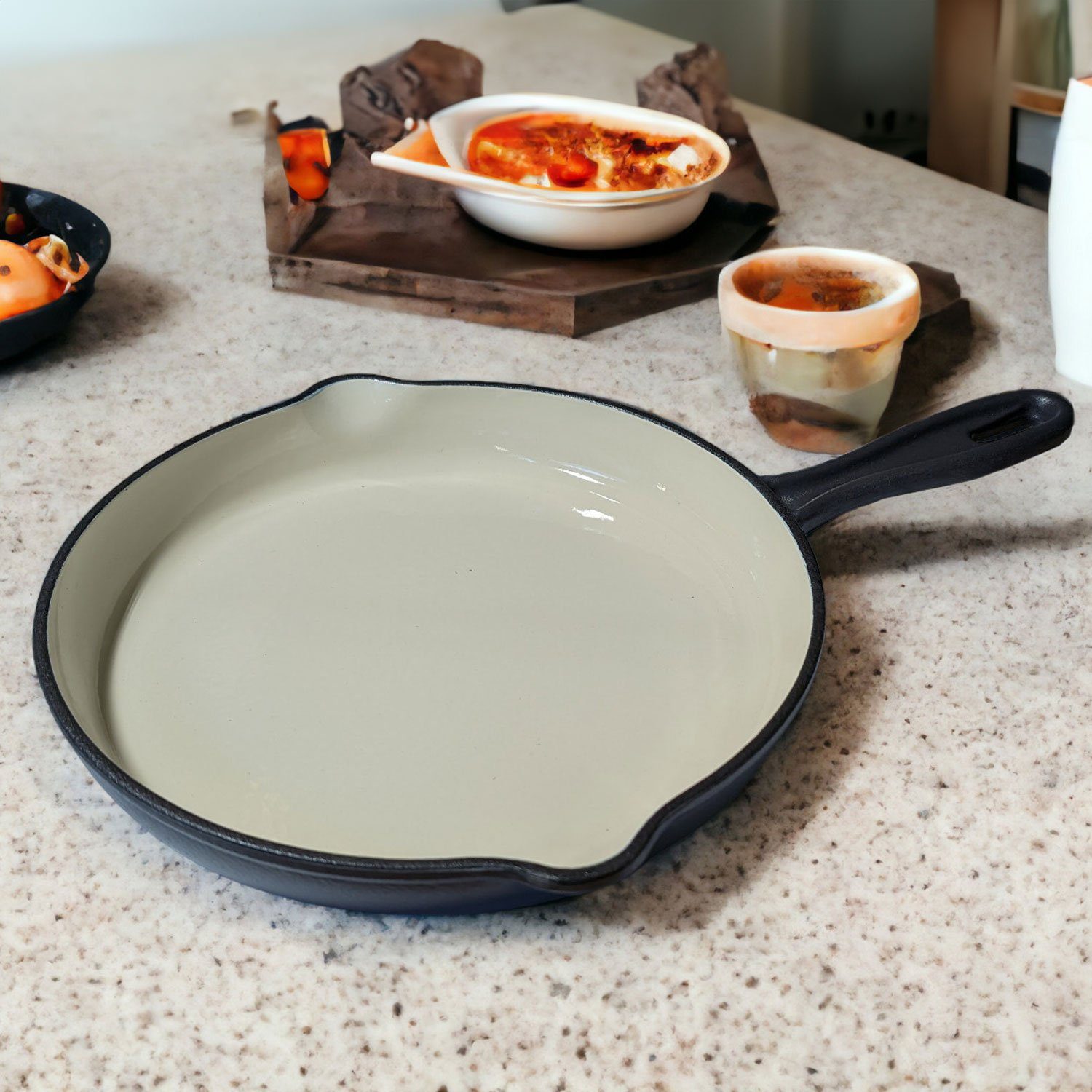 osoltus Bratpfanne osoltus Gusseisen-Pfanne emailliert 26 cm Emaillierte Gusseisenpfanne