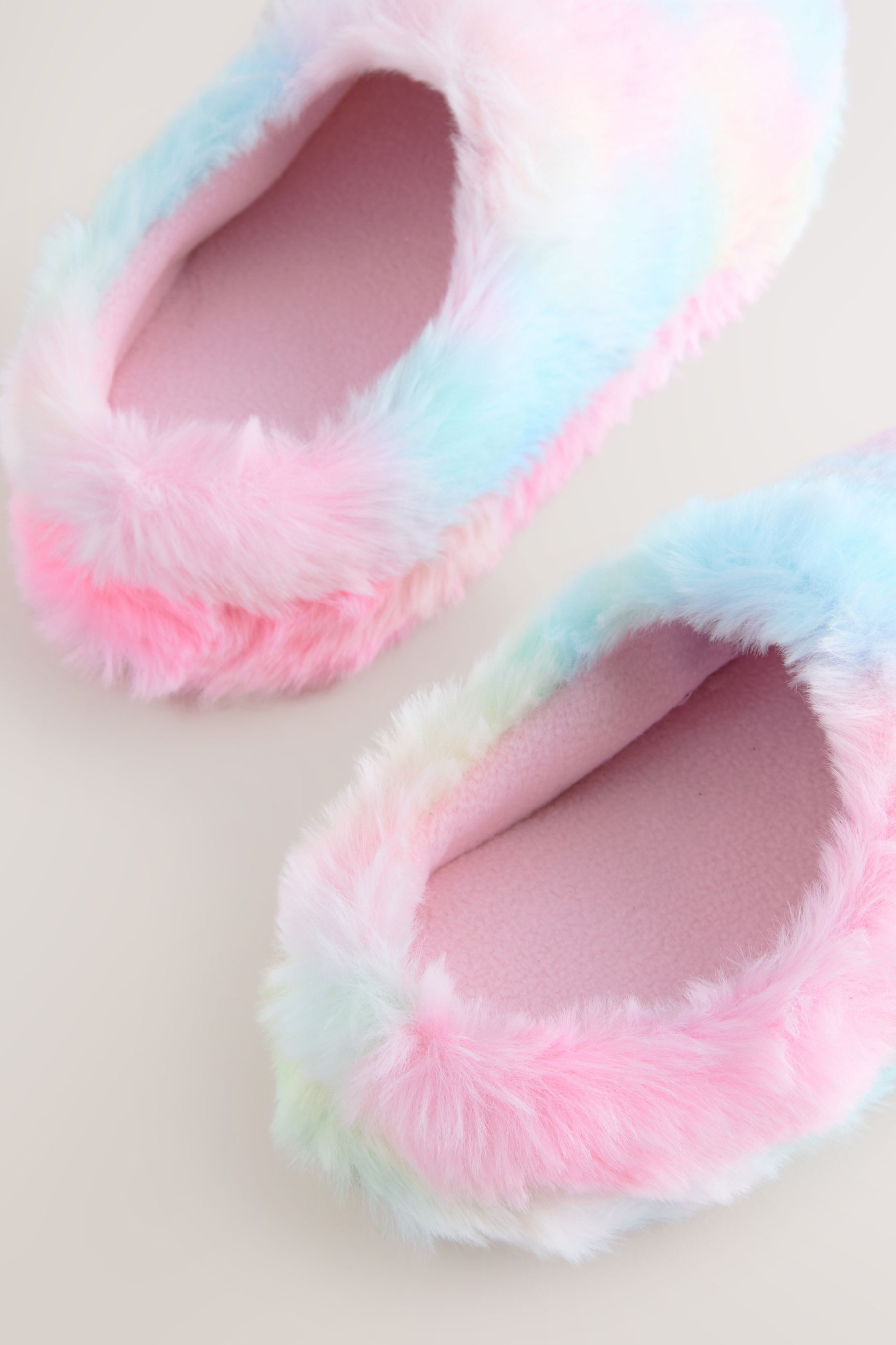 Next Pantolette aus Kunstfell Hausschuh (1-tlg)