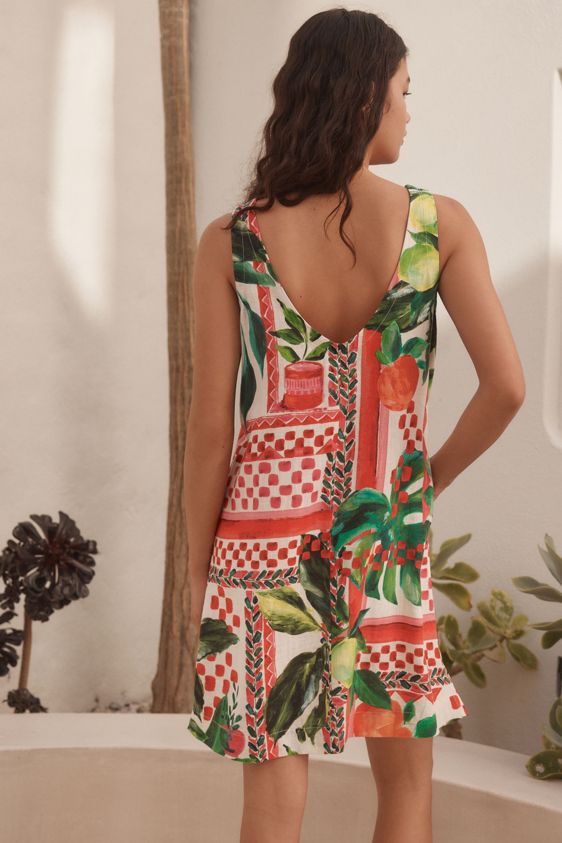 Next Minikleid Mini-Etuikleid mit Leinen mit U-Rückenausschnitt (1-tlg)
