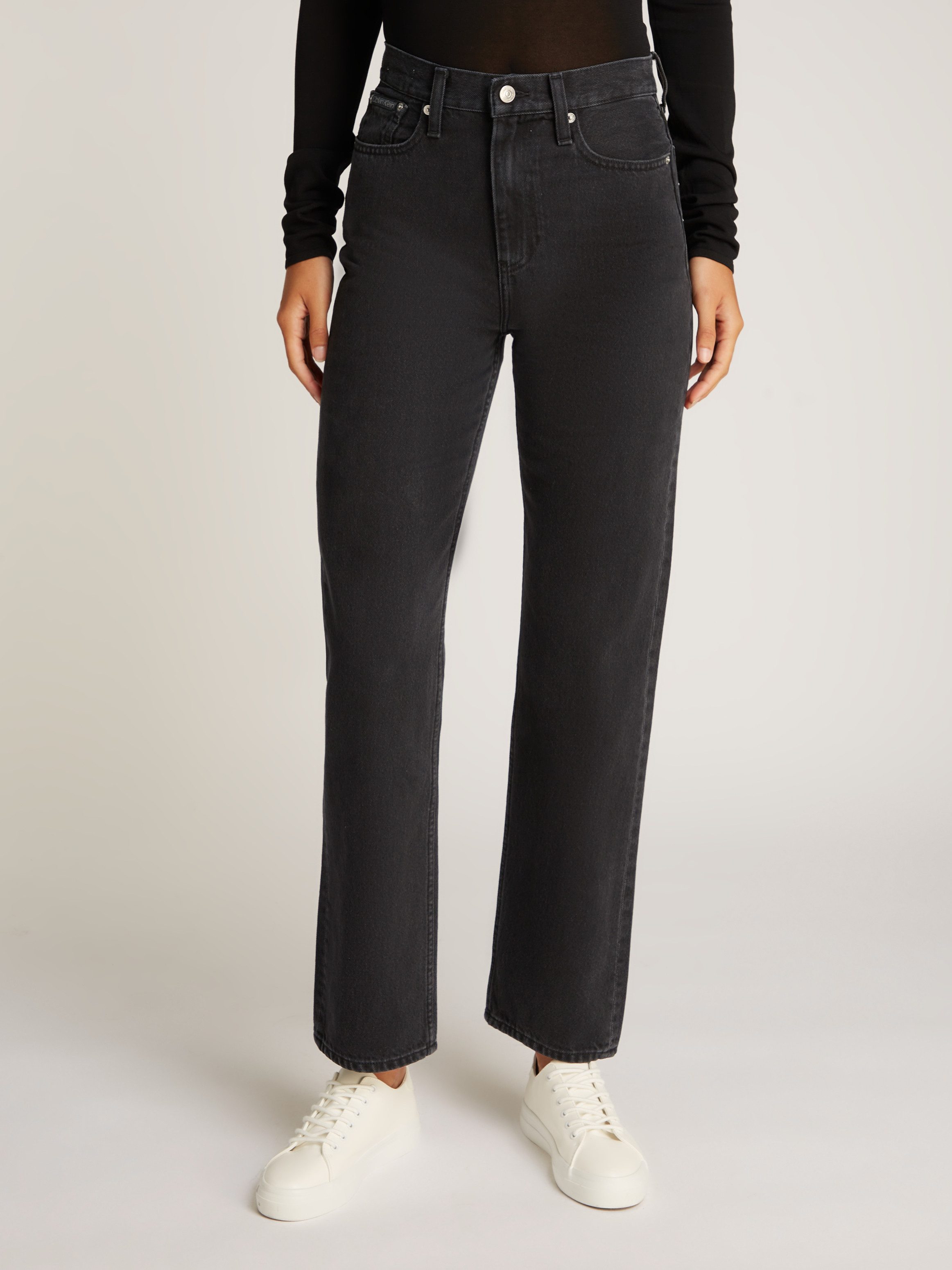 Calvin Klein Джинсы Mom-Jeans HIGH RISE STRAIGHT leichte Stoned wash Optik, mit Coinpocket
