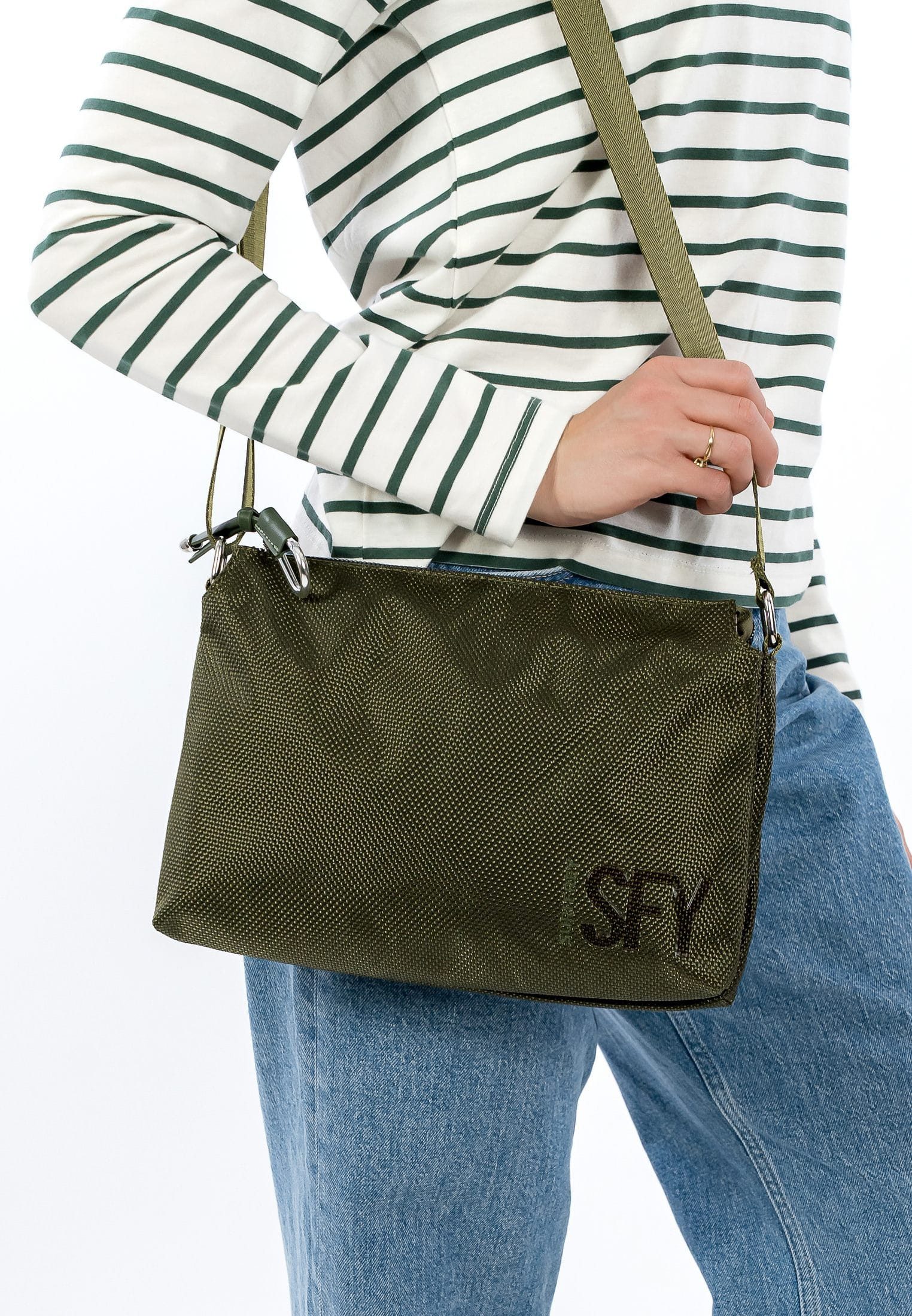 SURI FREY Umhängetasche SFY SURI Sports Marry, Logo Prägung