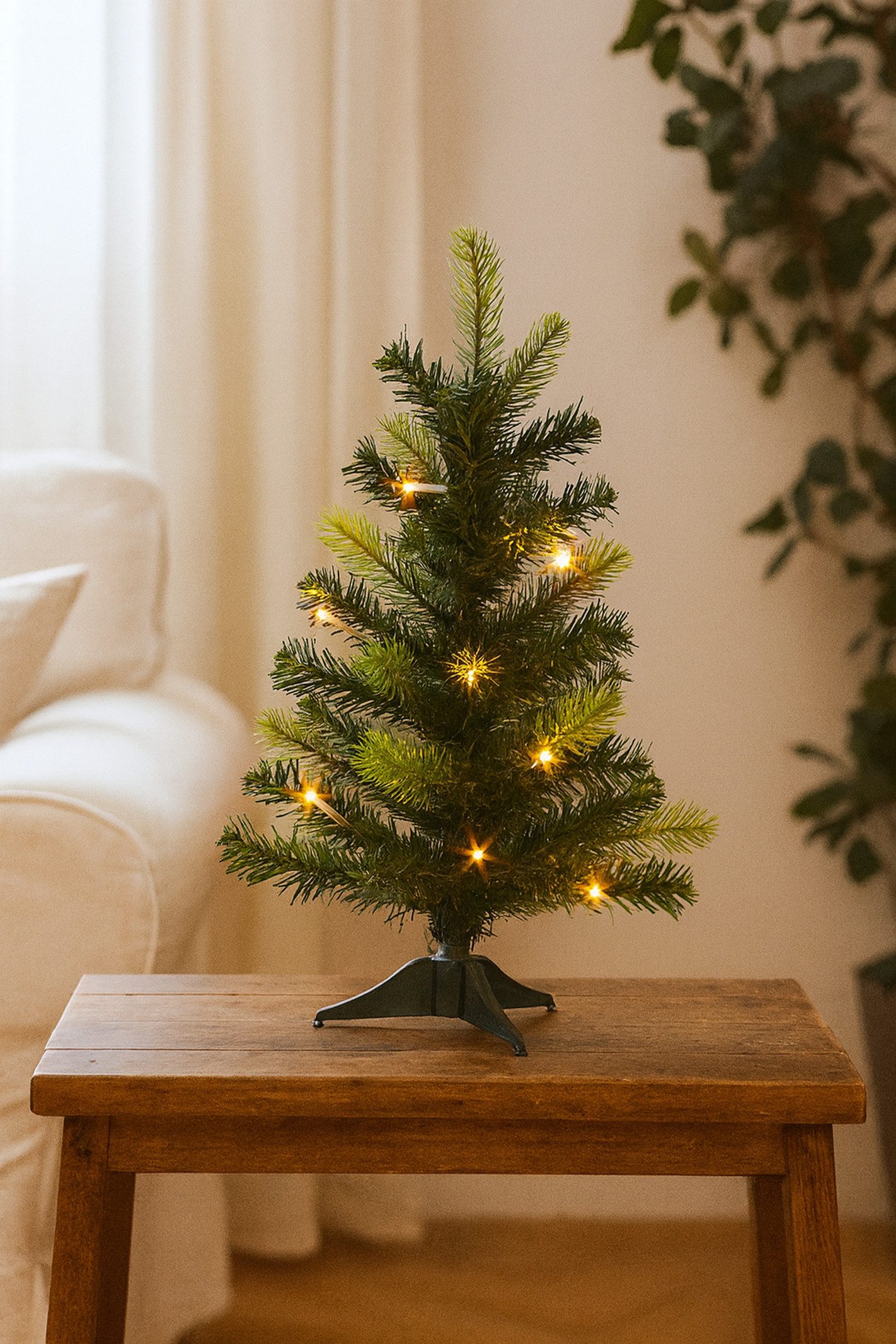 I.GE.A. Künstlicher Weihnachtsbaum LED-Tannenbaum, Mini Christbaum Weichnadel Kunsttanne Dekobaum Weihnachtsdeko Tanne – Bild 2 von 4