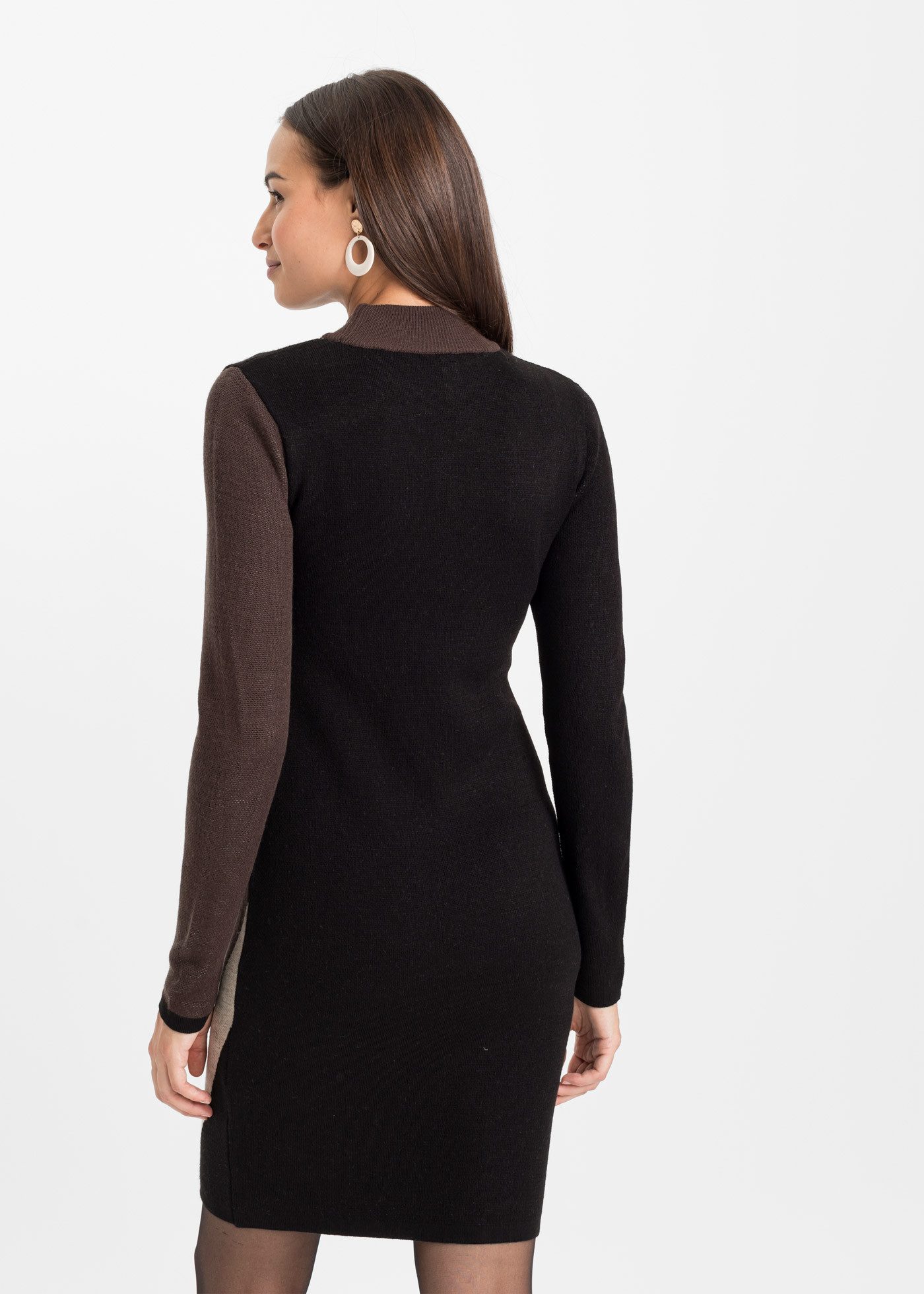 bonprix Strickkleid aus Polyacryl, eng anliegende Passform, mit Jacquard-Muster