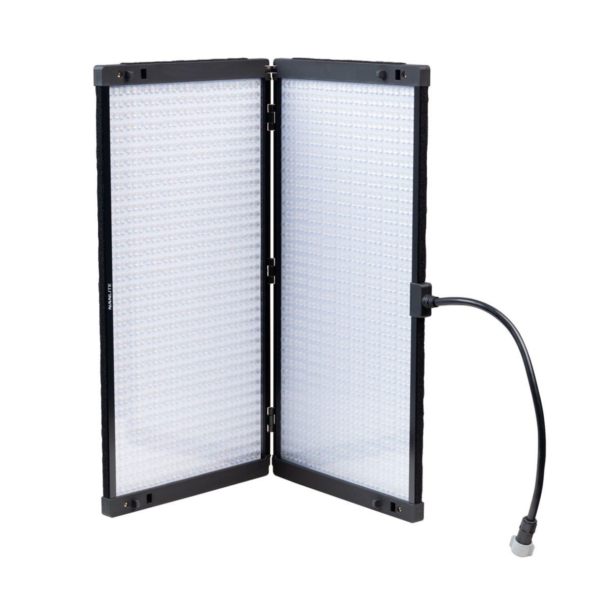 Nanlite Tageslichtlampe PavoSlim 240C Full-Color