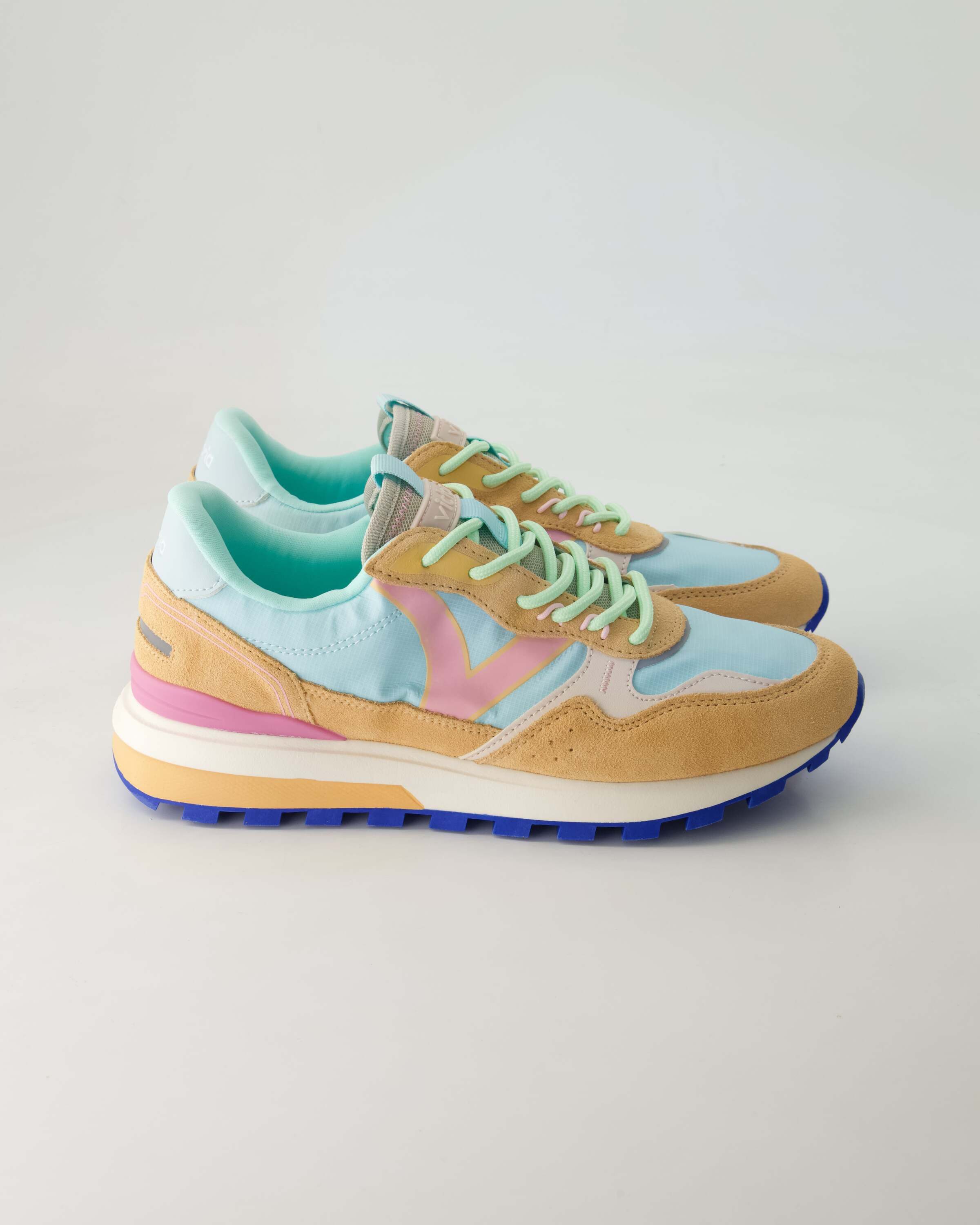 Victoria Luna Sneaker Obermaterial: Leder und Textil