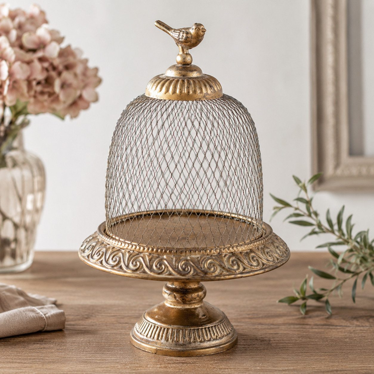 MarieAnn No.25 Etagere Deko Glocke auf Fuß Metall Gold Antik Vintage Landhaus 34 cm, Metall, Romantische Etagere mit Glocke mit Vogel Figur