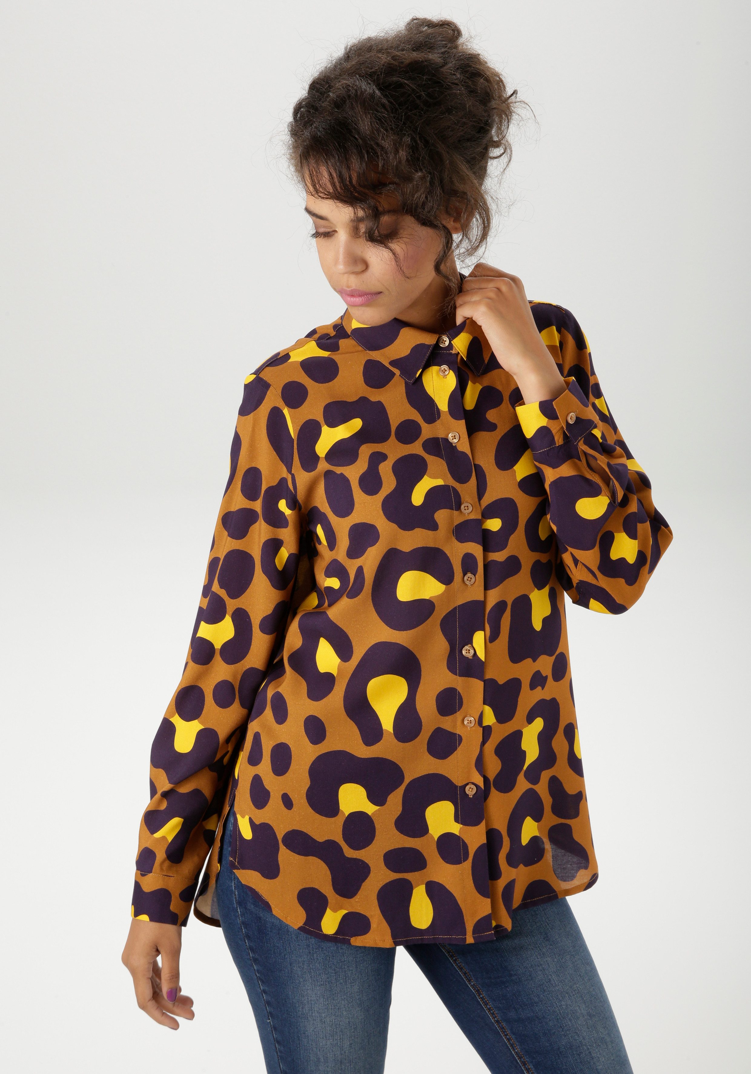 Aniston CASUAL Hemdbluse mit extravagantem, grafischen Druck günstig online kaufen