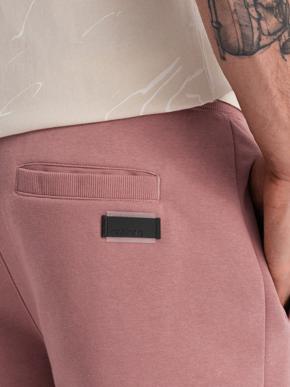 THÉÂTRE D OMBRES Sweatshorts Sweatshorts BASIC