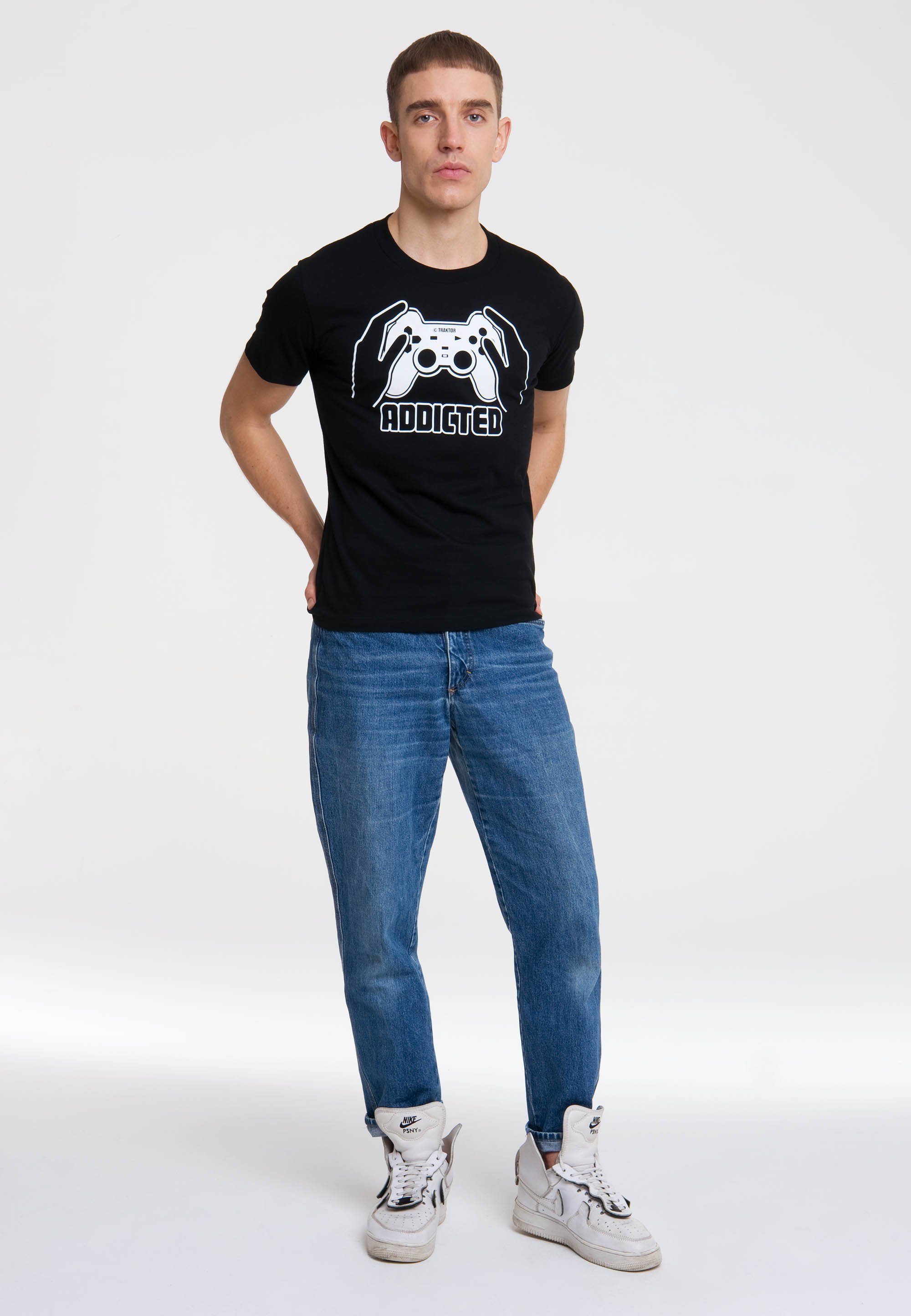 LOGOSHIRT T-Shirt ADDICTED mit Front-Print, Mit hochwertigem & langlebigem  Siebdruck - Printed in Ge