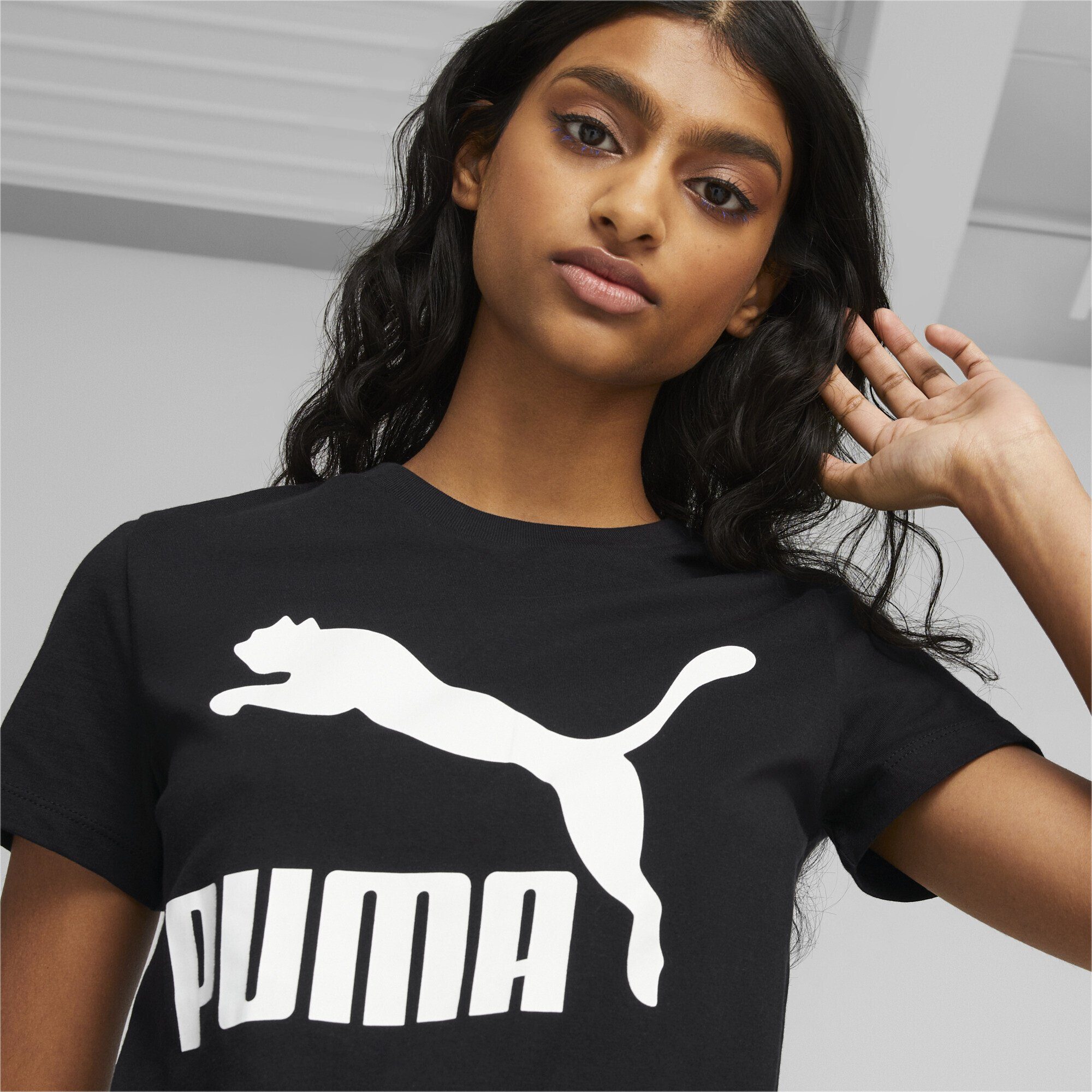 PUMA T-Shirt Classics T-Shirt Logo Black Damen