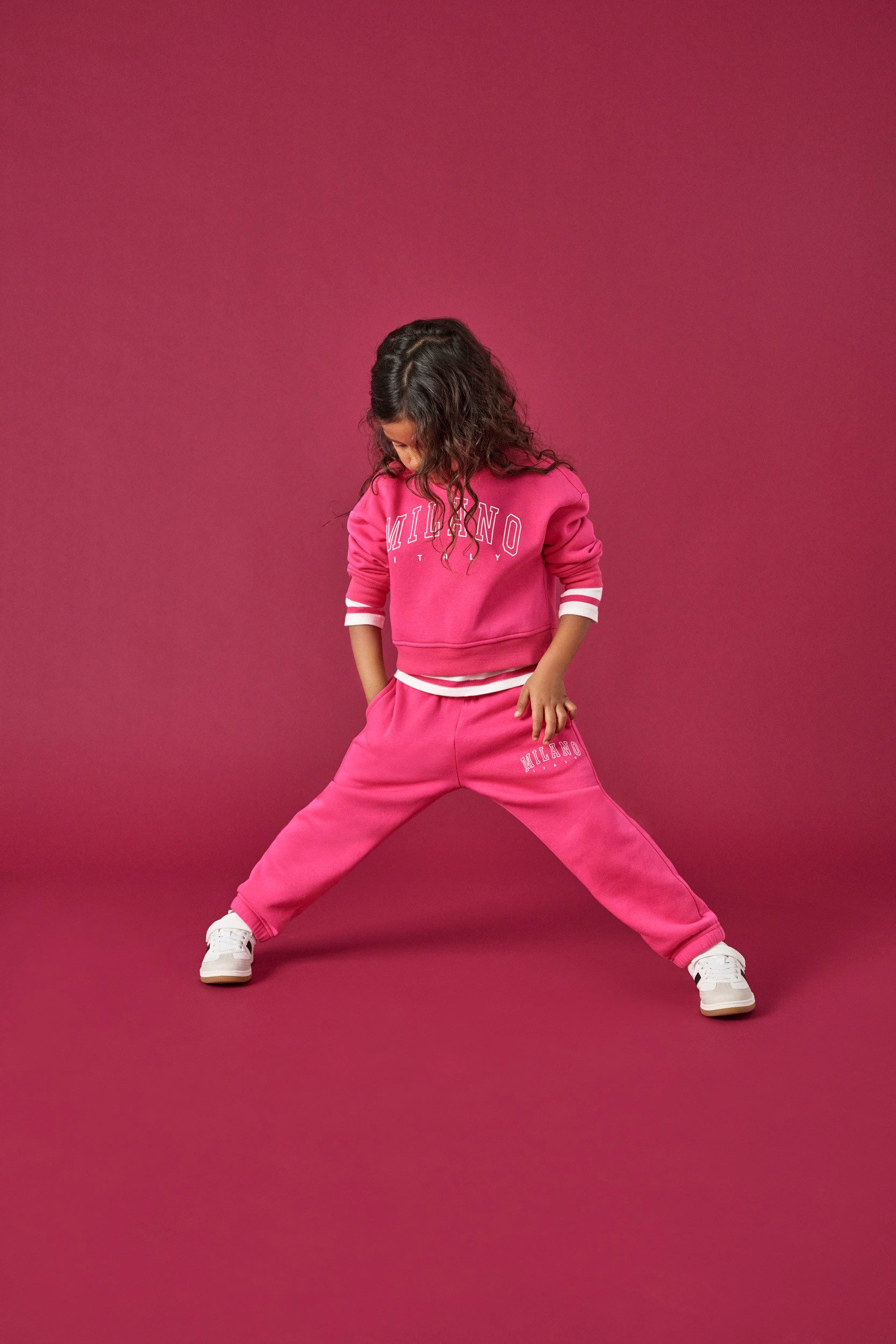 KIDS ONLY Sweatshirt KMGSWEAT LS CREW OSZ STAT SWT NOOS Baumwollmischung, loose fit