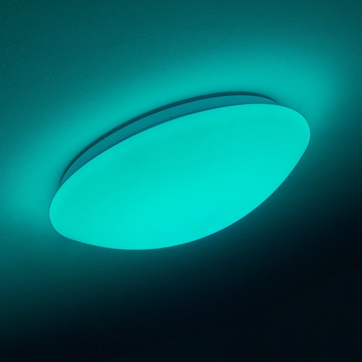 Farbwechsler LED Lumen runde Kelvin, Fernbedienung, mit Deckenlampe mit 18 dimmbar, RGB 1200 hofstein Nachtlichtfunktion, 3000 Deckenleuchte »Osini« und Watt,
