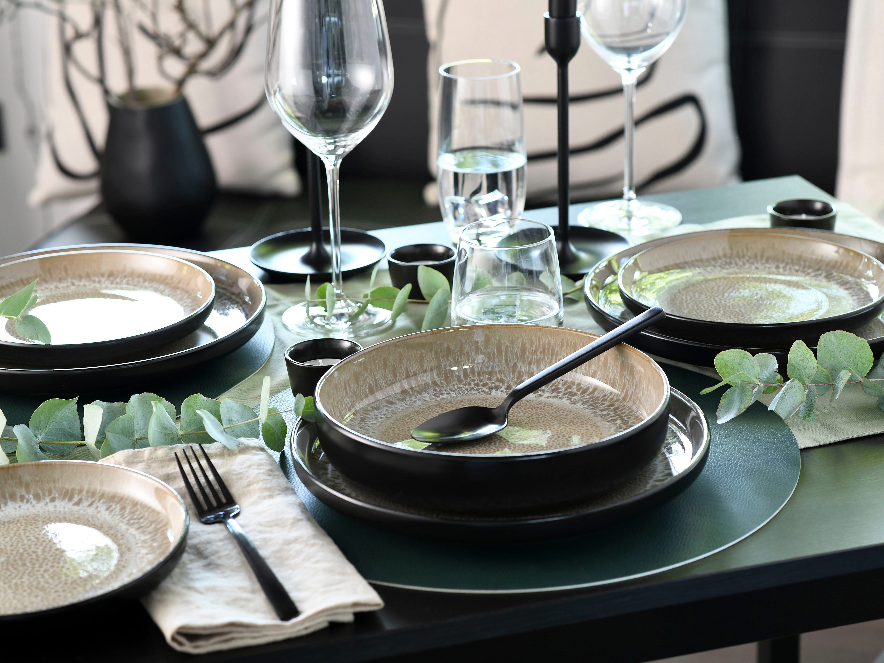 OTTO home Teller-Set modernes Teller Set, Service Novalee (18-tlg), 6 Personen, Steinzeug, hohe Haltbarkeit, spülmaschinen- & mikrowellengeeignet, Reaktivglasur