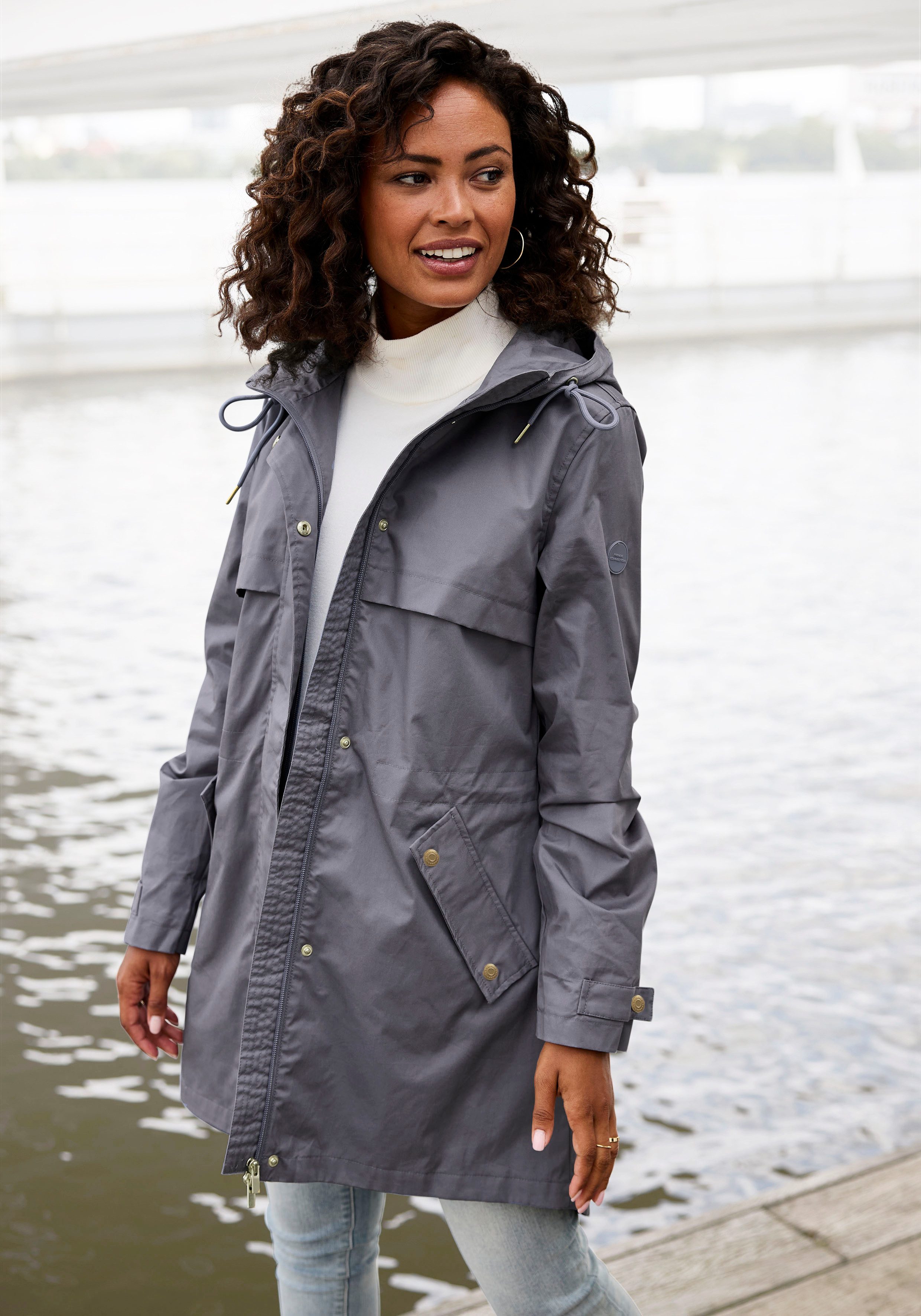 French Connection Outdoorjacke Saumschlitz mit Druckknöpfen auf der Rückseite
