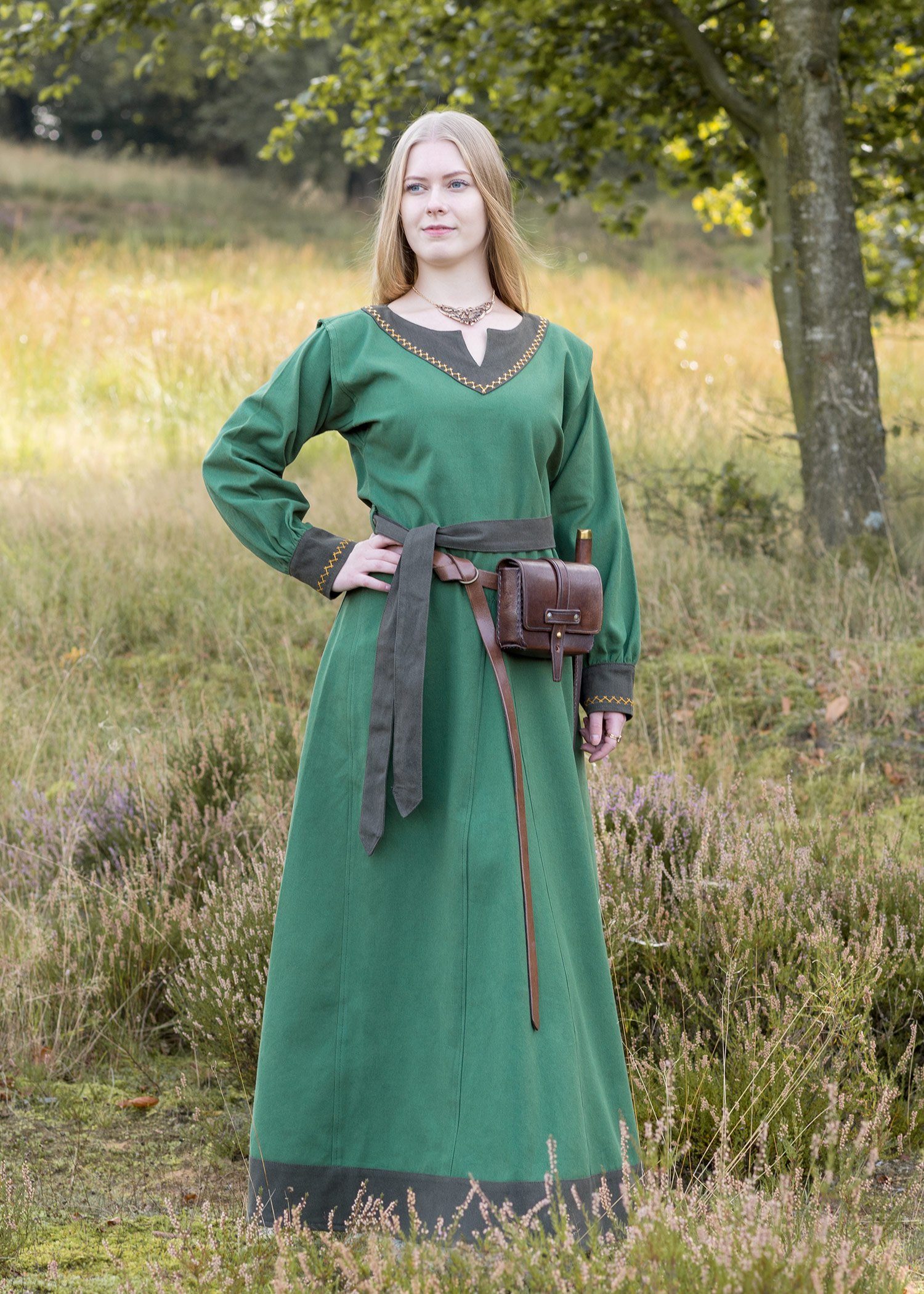 Battle Merchant Ritter-Kostüm Wikinger Kleid Jona, grün