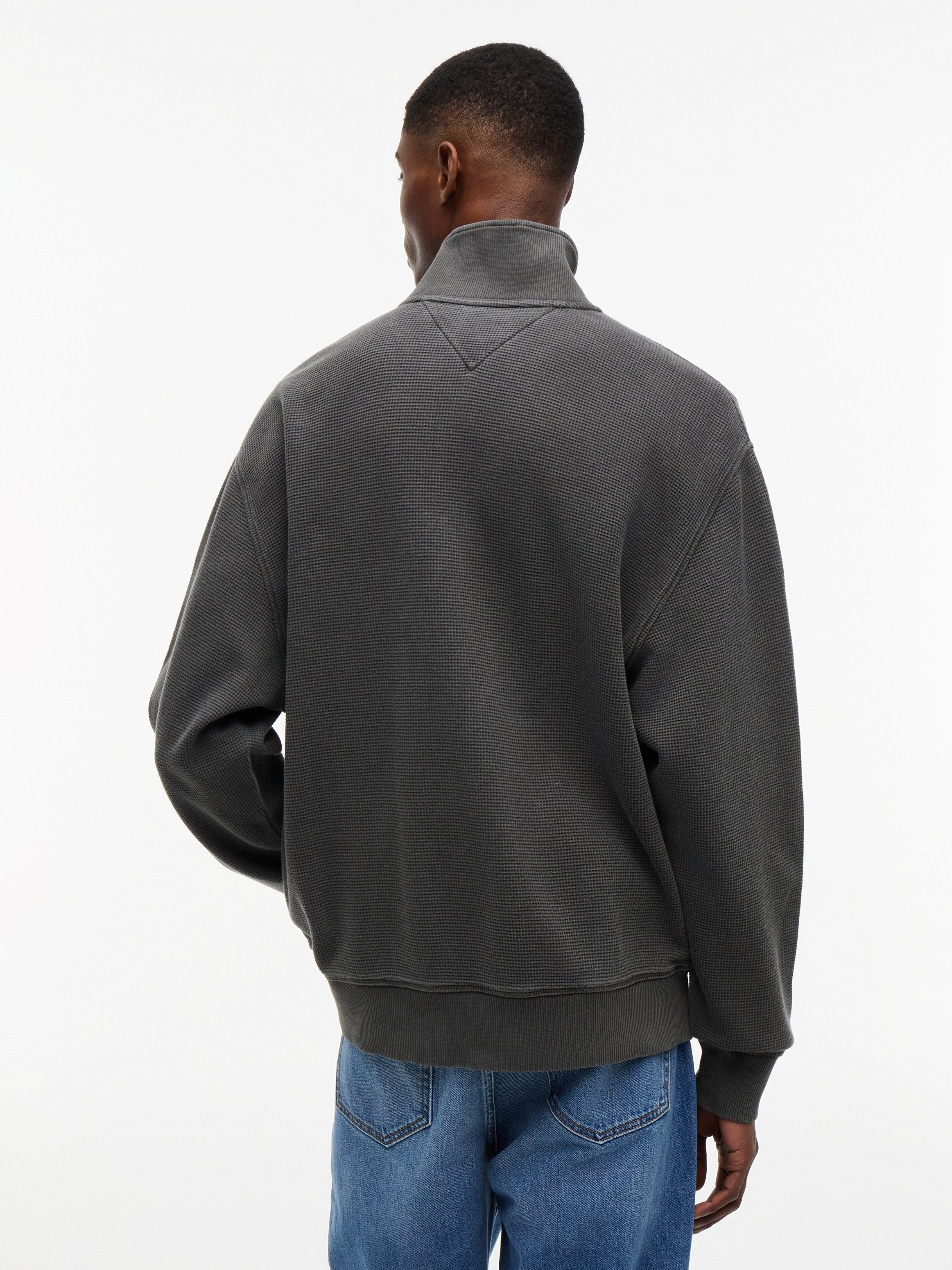 Tommy Jeans Sweatshirt TJM RELAXED WASHED WAFFLE QUARTER ZIP – Bild 2 von 5