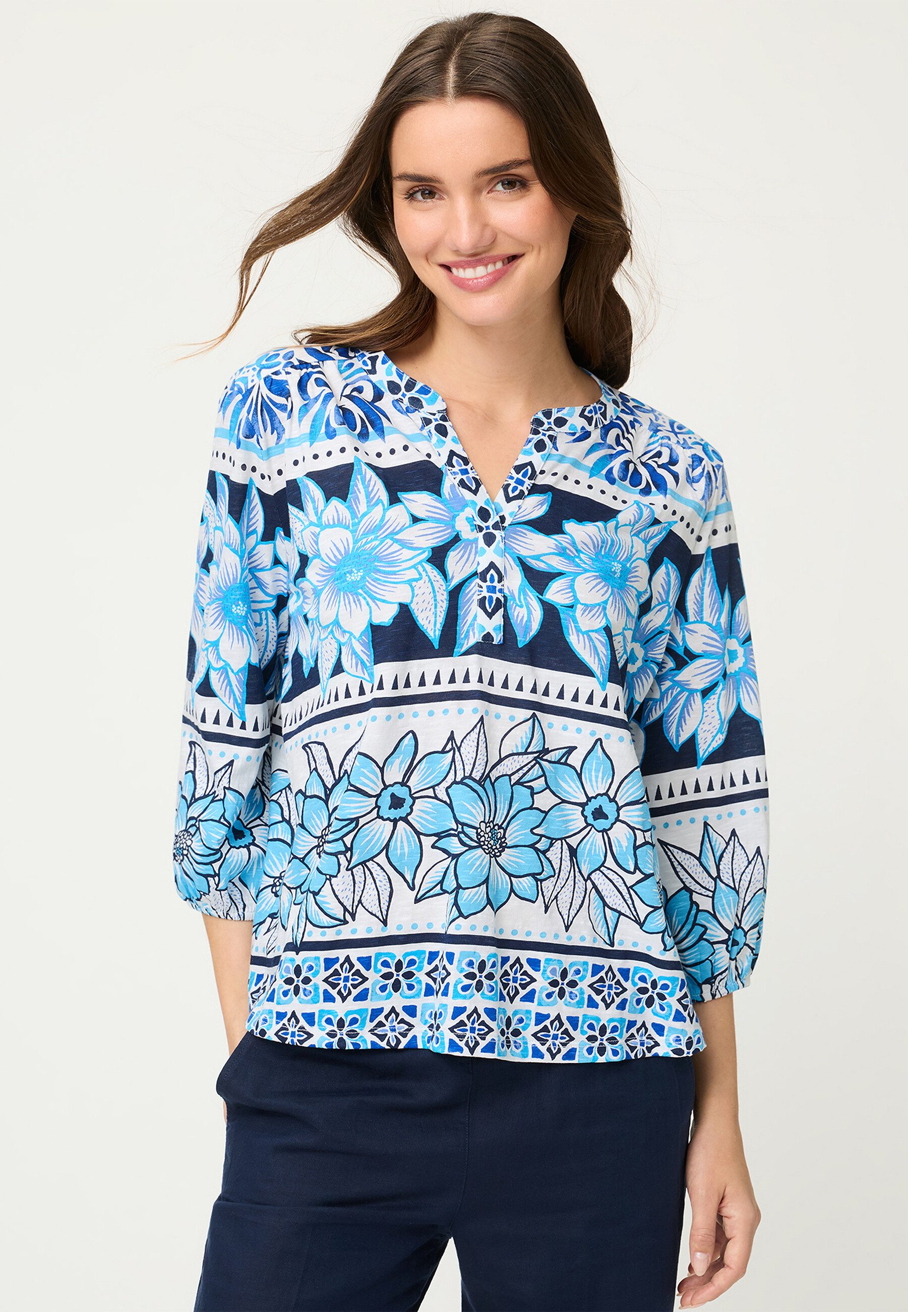 Tunikashirt Shirt mit Tunikaausschnitt und Panneaux-Print