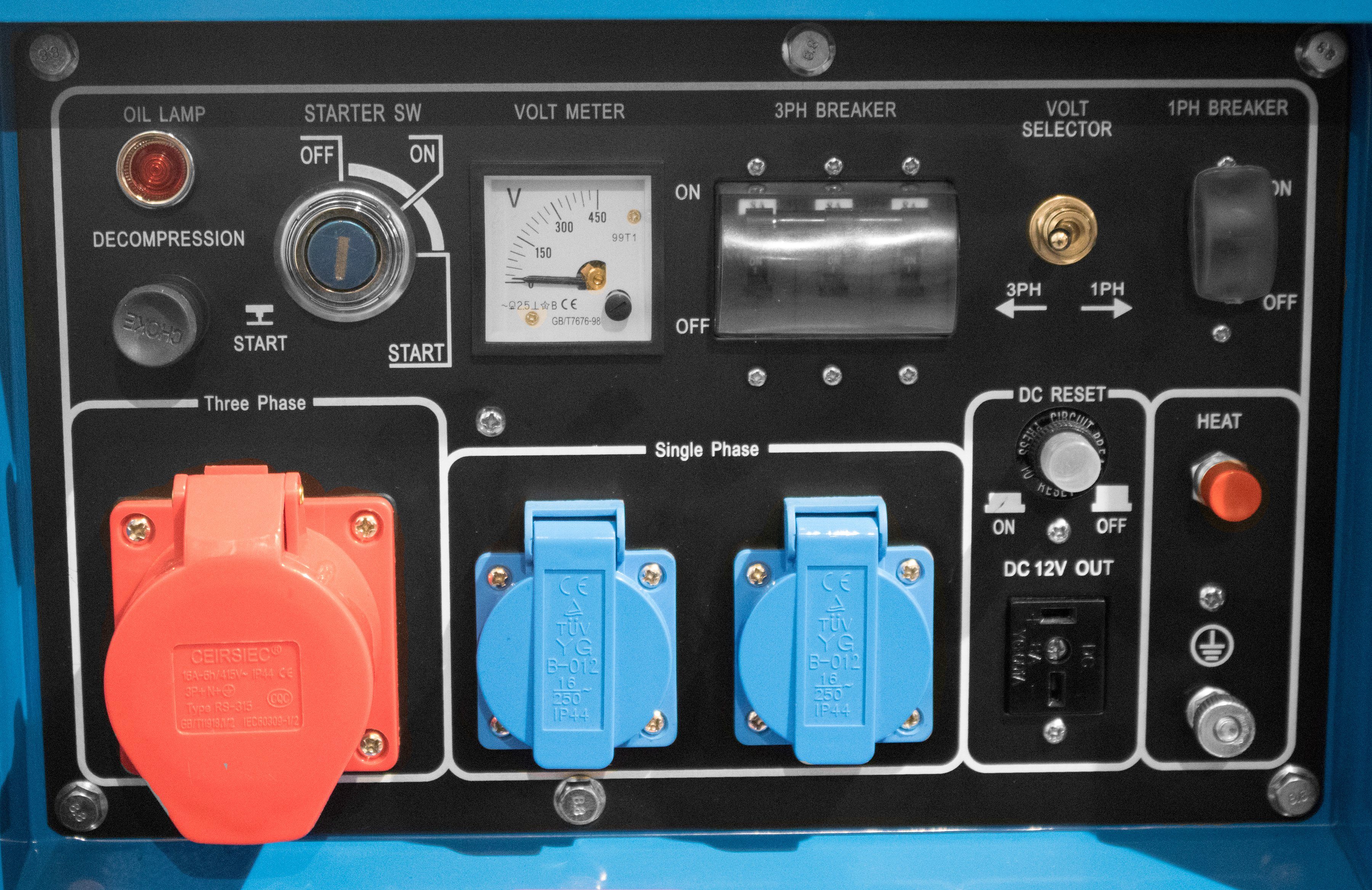 Güde GSE 5501 DS generator, 6.5 kW, 2 x Schuko 230 V/50 Hz, 1 x CEE 16 A/400 V/50 Hz