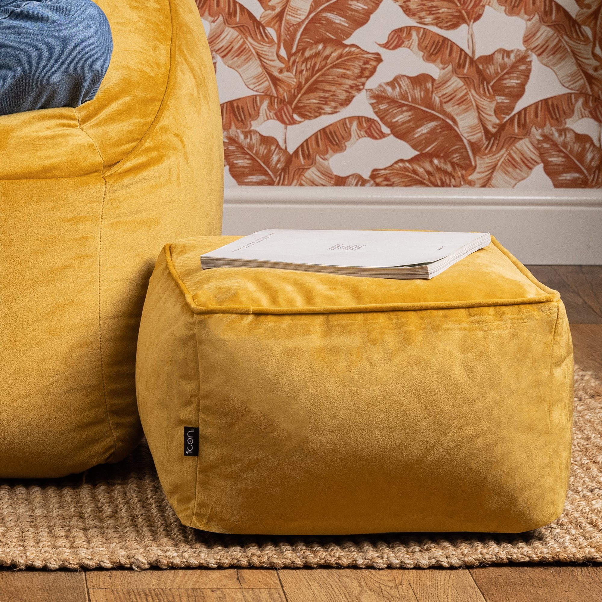 icon Pouf aus Plüschsamt „Amara“, mit Füllung