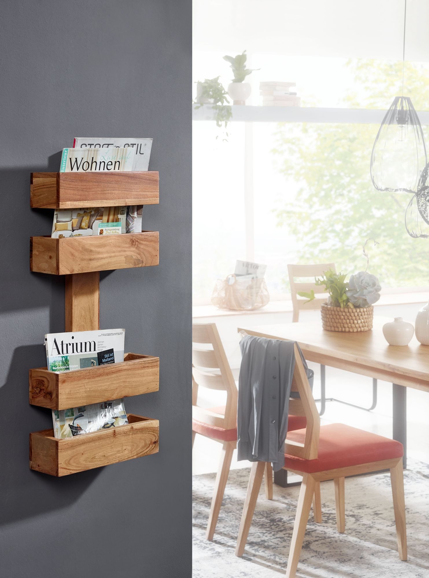 FINEBUY Zeitungsständer SuVa2485_1 Massivholz Zeitschriftenständer Prospekthalter (Akazie Massivholz 30x72x10 cm mit 2 Ablagen), Zeitschriftenständer Wand, Zeitungshalter Modern