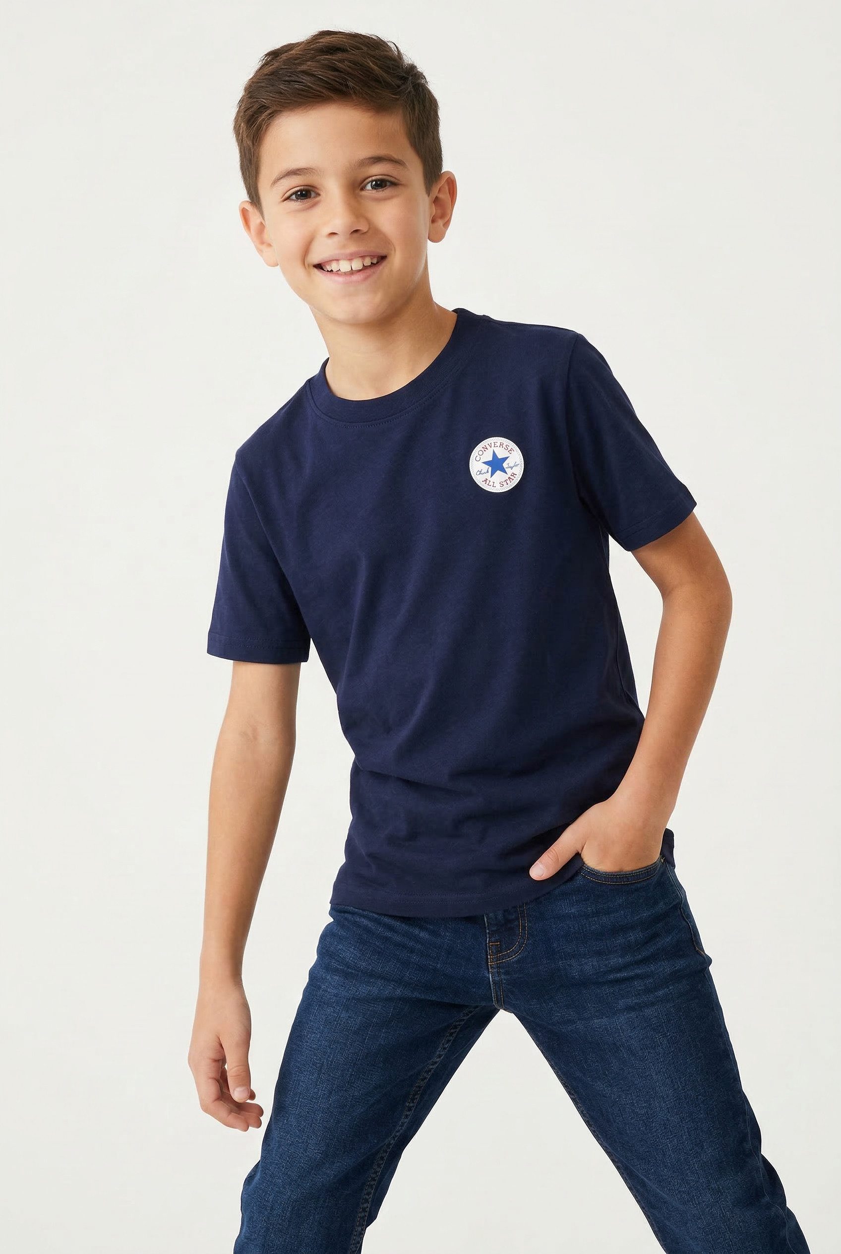 Converse Kurzarmshirt für Kinder und Jugendliche mit Brandlabel innen, aus luftigem Jersey-Material