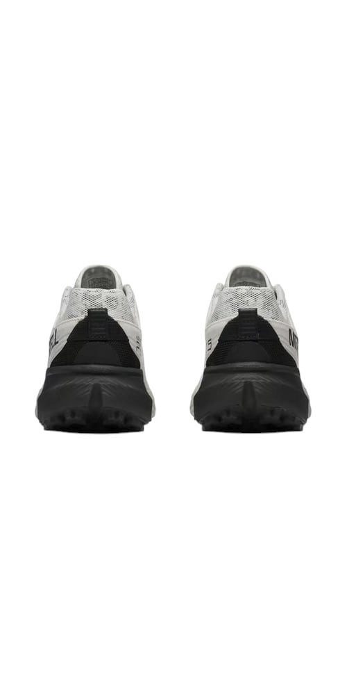 Merrell Agility Peak 5 (angenehmer Tragekomfort, Rock Plate) weiss/schwarz Laufschuh